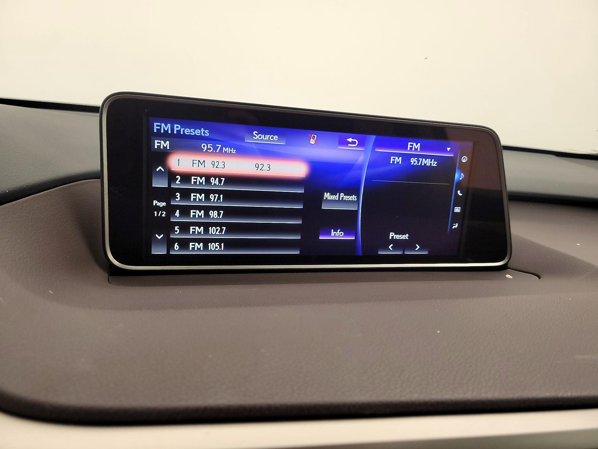 Thumbnail: 2018 Lexus RX - 16