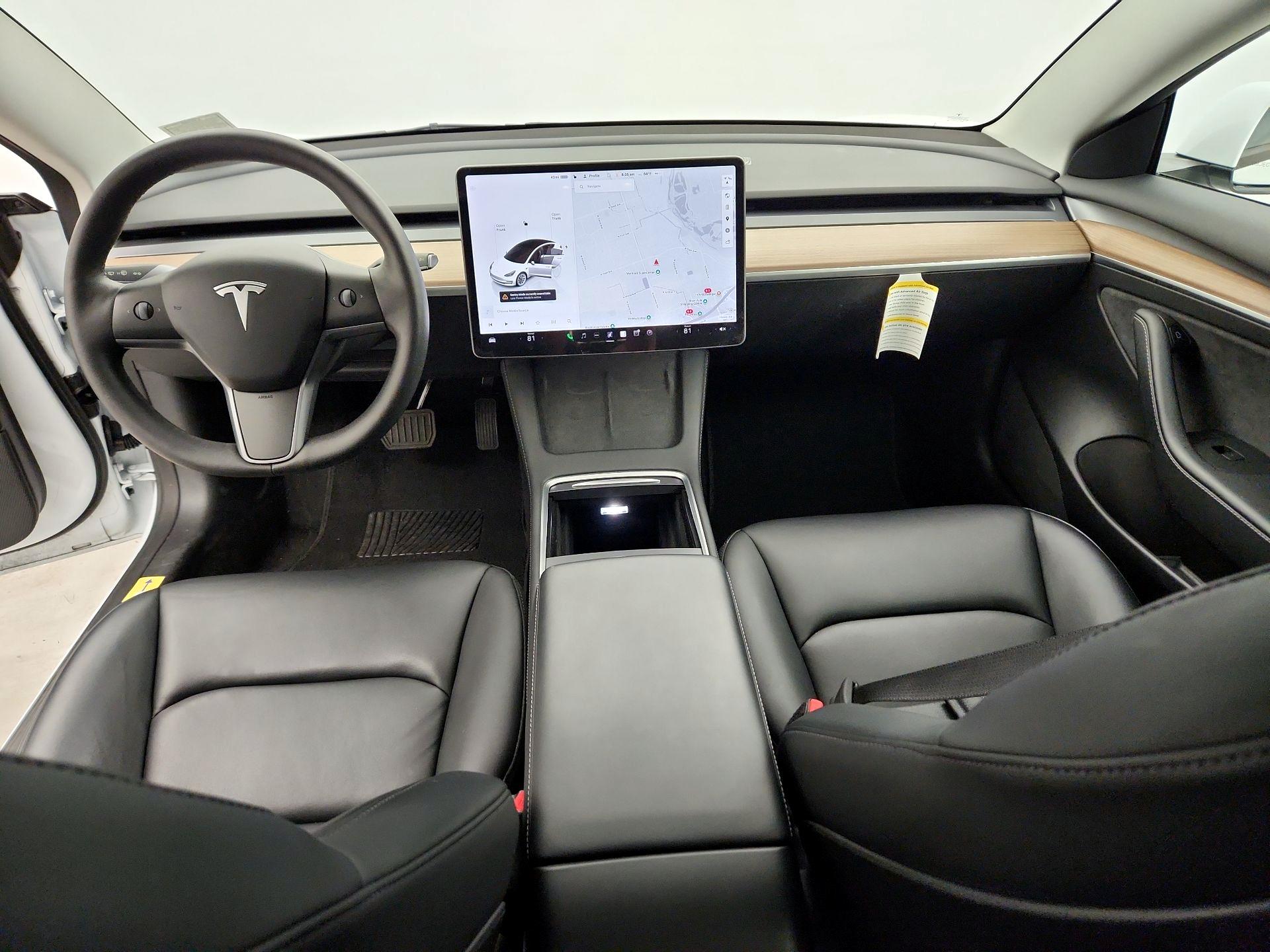 Thumbnail: 2022 Tesla Model 3 - 9