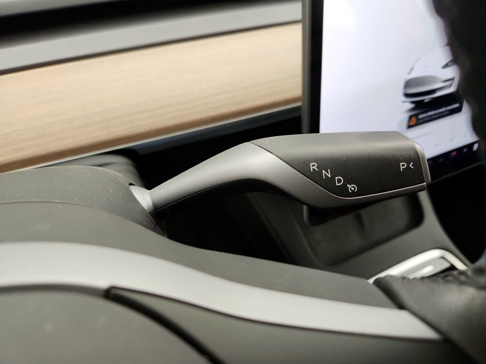 Thumbnail: 2022 Tesla Model 3 - 17