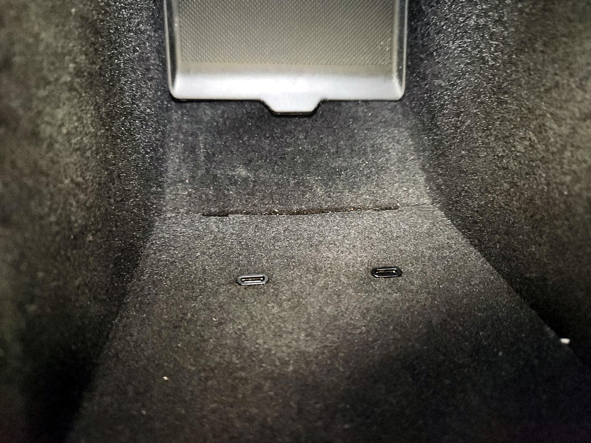 Thumbnail: 2022 Tesla Model 3 - 18