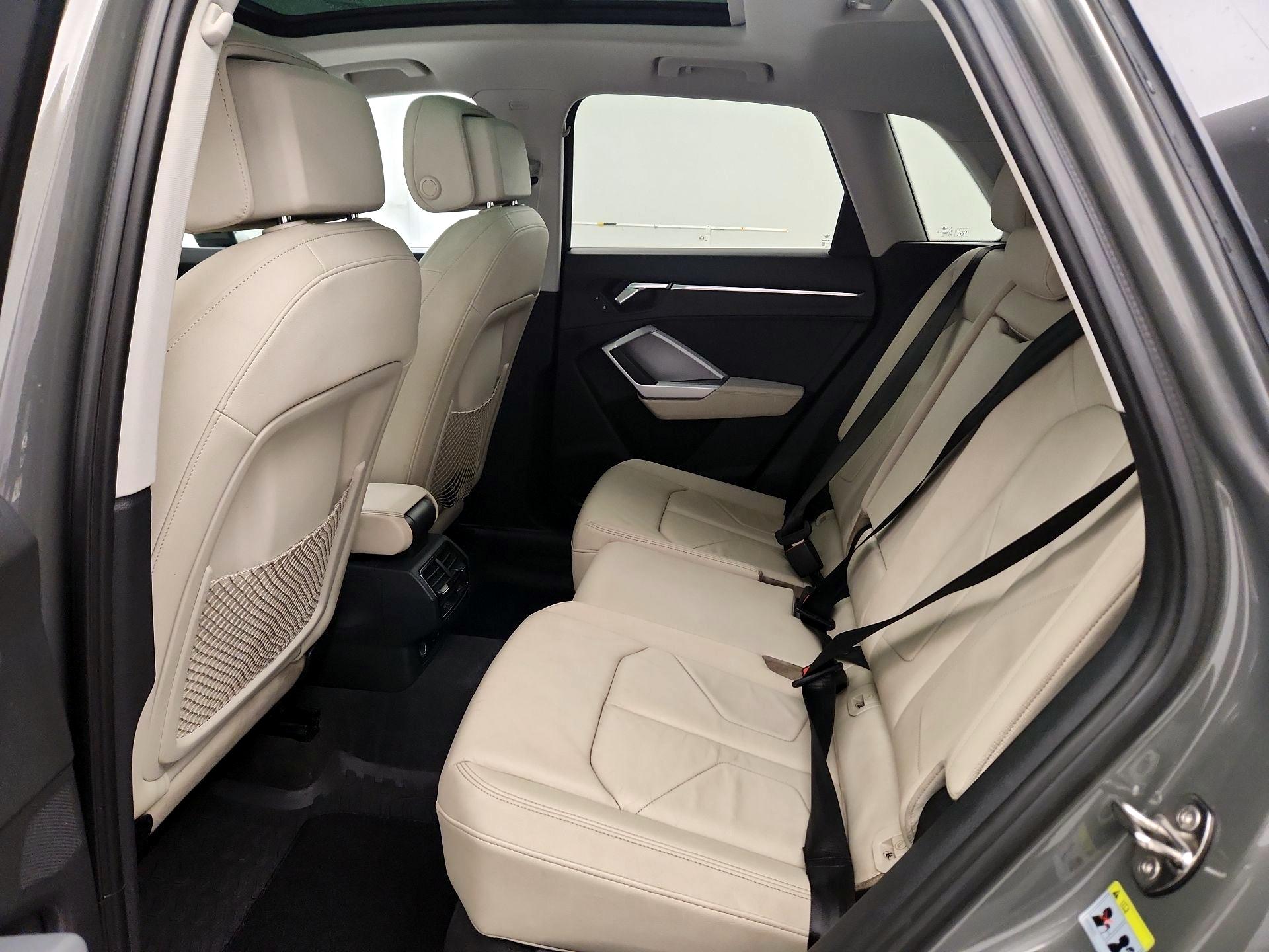 Thumbnail: 2021 Audi Q3 - 19