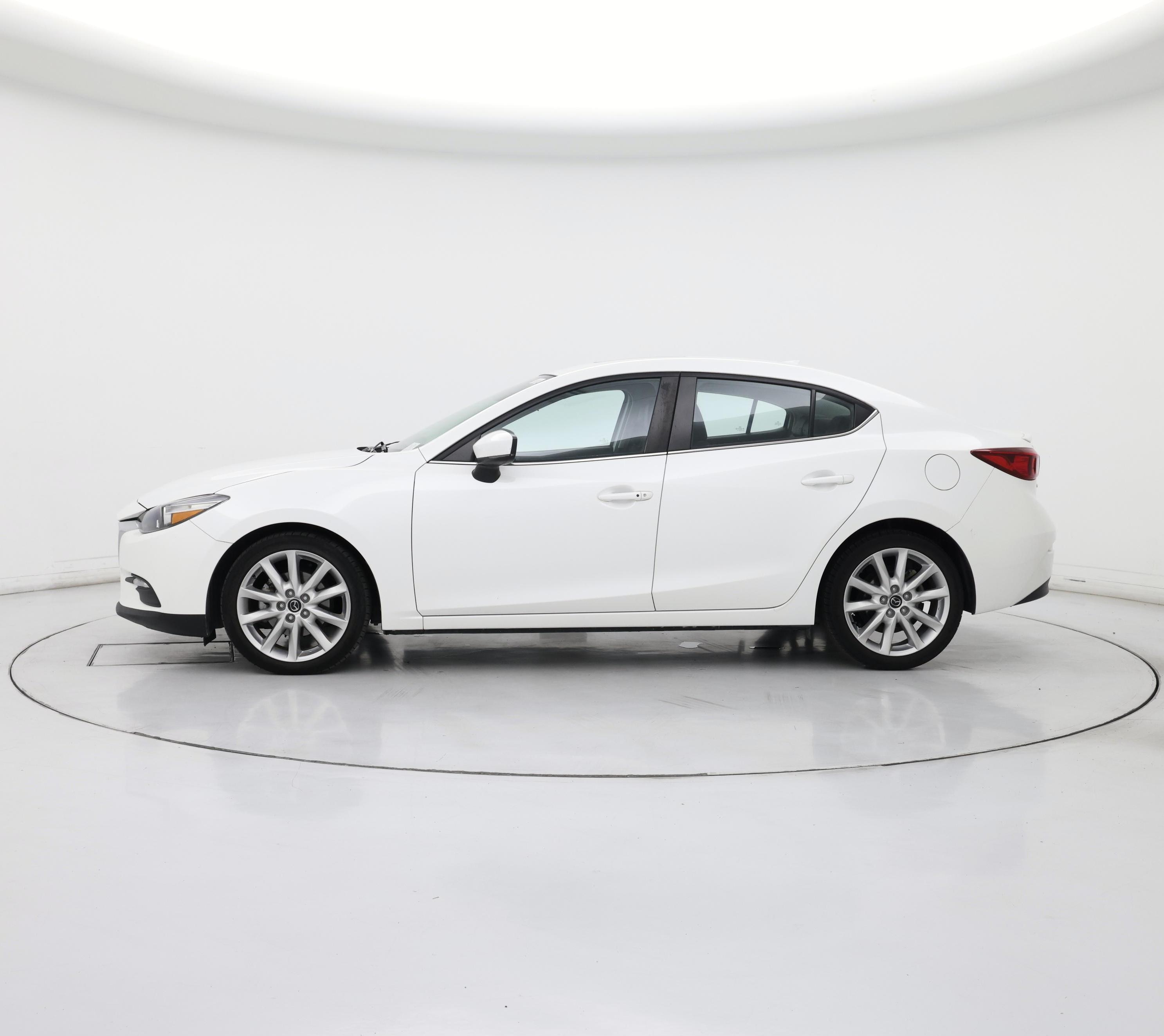 Thumbnail: 2017 Mazda Mazda3 - 3