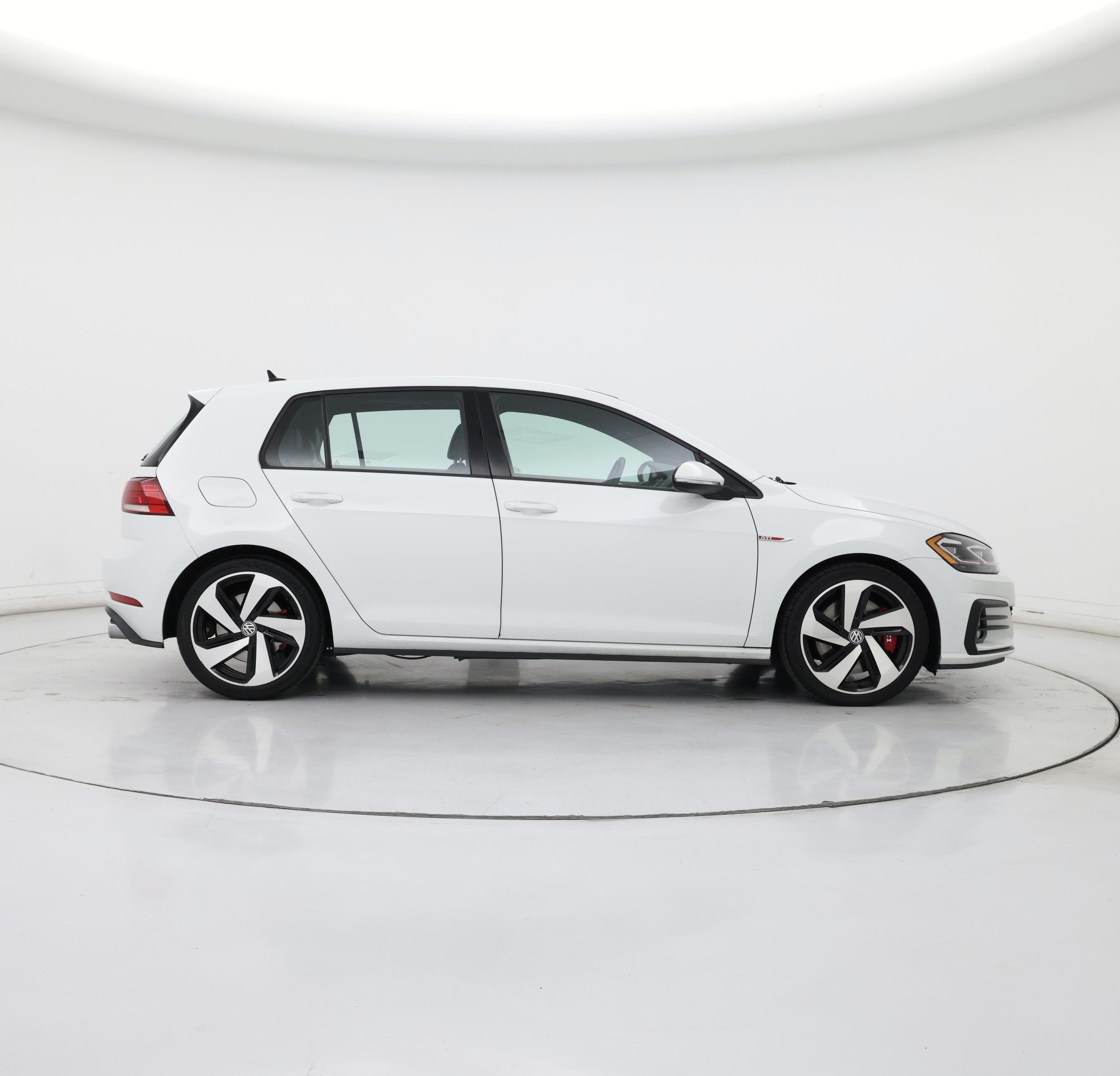 Thumbnail: 2019 Volkswagen Golf - 7