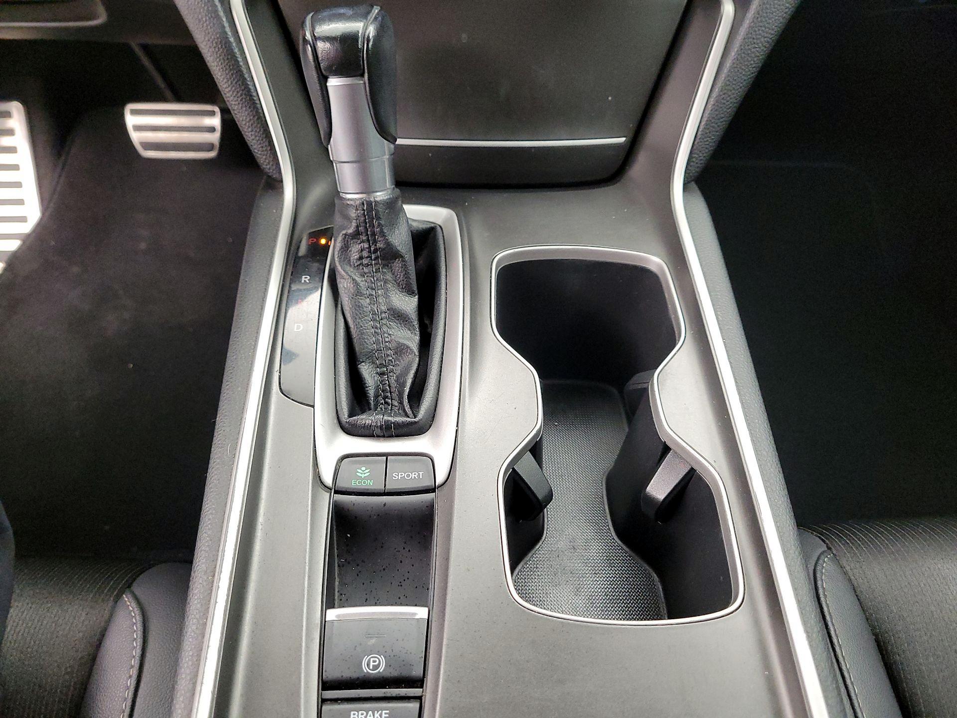 Thumbnail: 2020 Honda Accord - 17