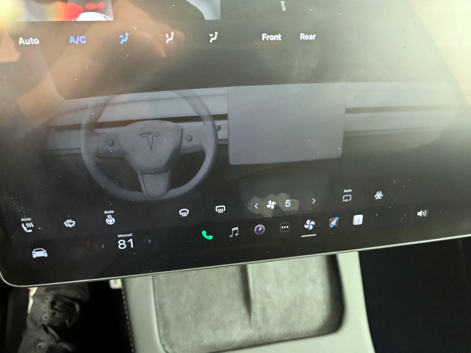 Thumbnail: 2023 Tesla Model Y - 16