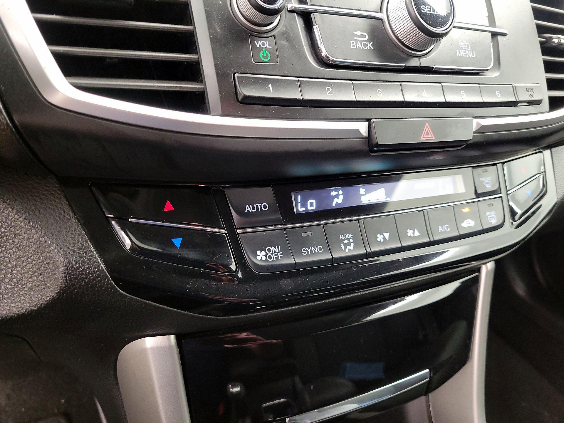 Thumbnail: 2017 Honda Accord - 16