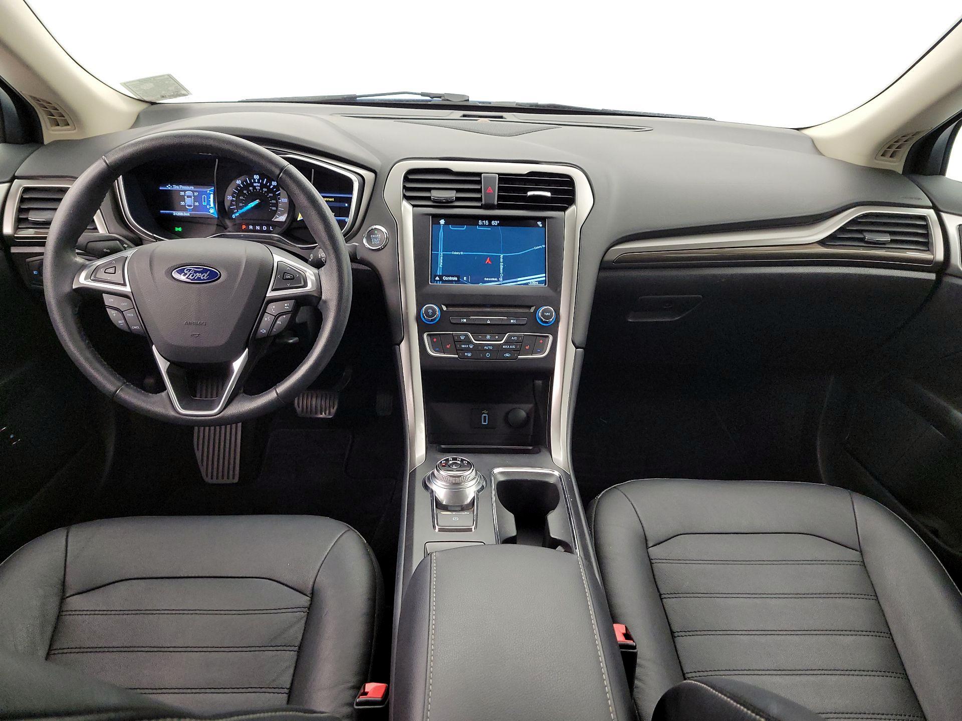 Thumbnail: 2017 Ford Fusion - 9