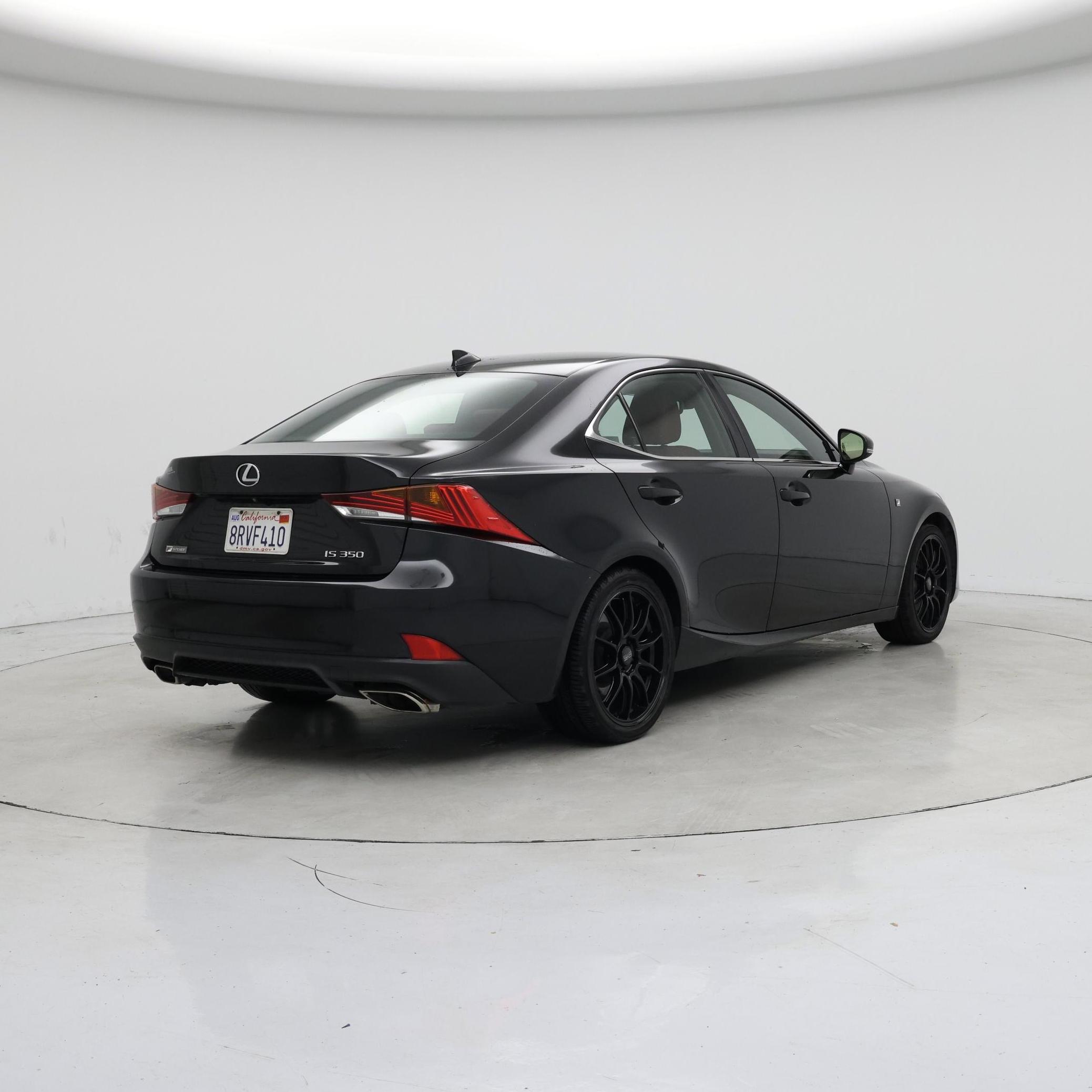 Thumbnail: 2020 Lexus IS - 8