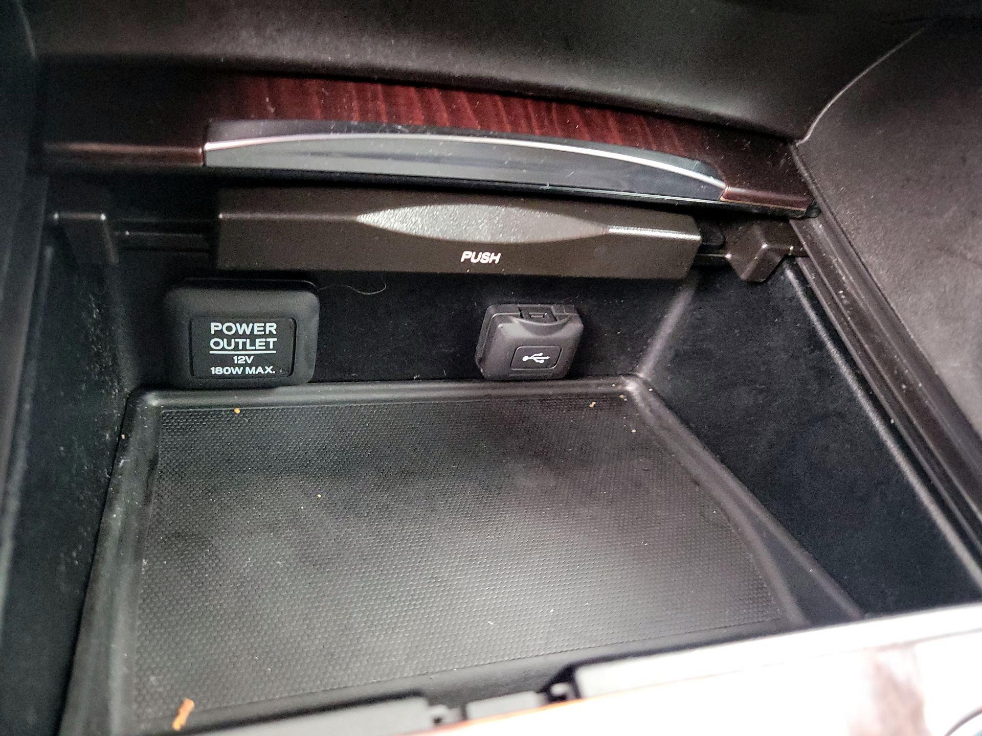 Thumbnail: 2015 Acura TLX - 19