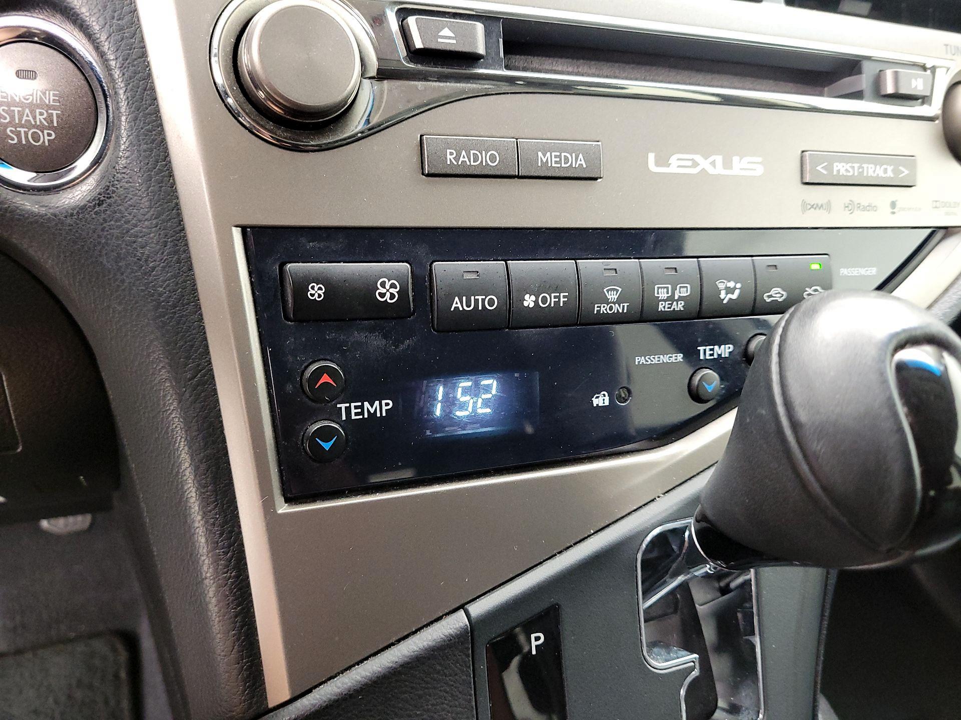 Thumbnail: 2015 Lexus RX - 17