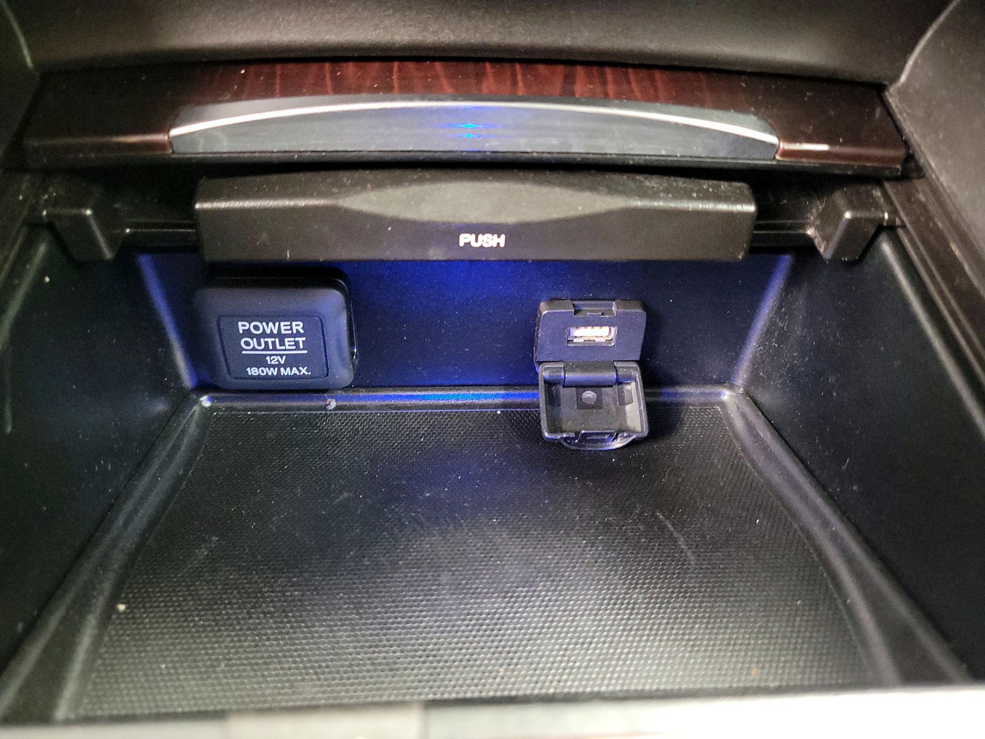 Thumbnail: 2015 Acura TLX - 18