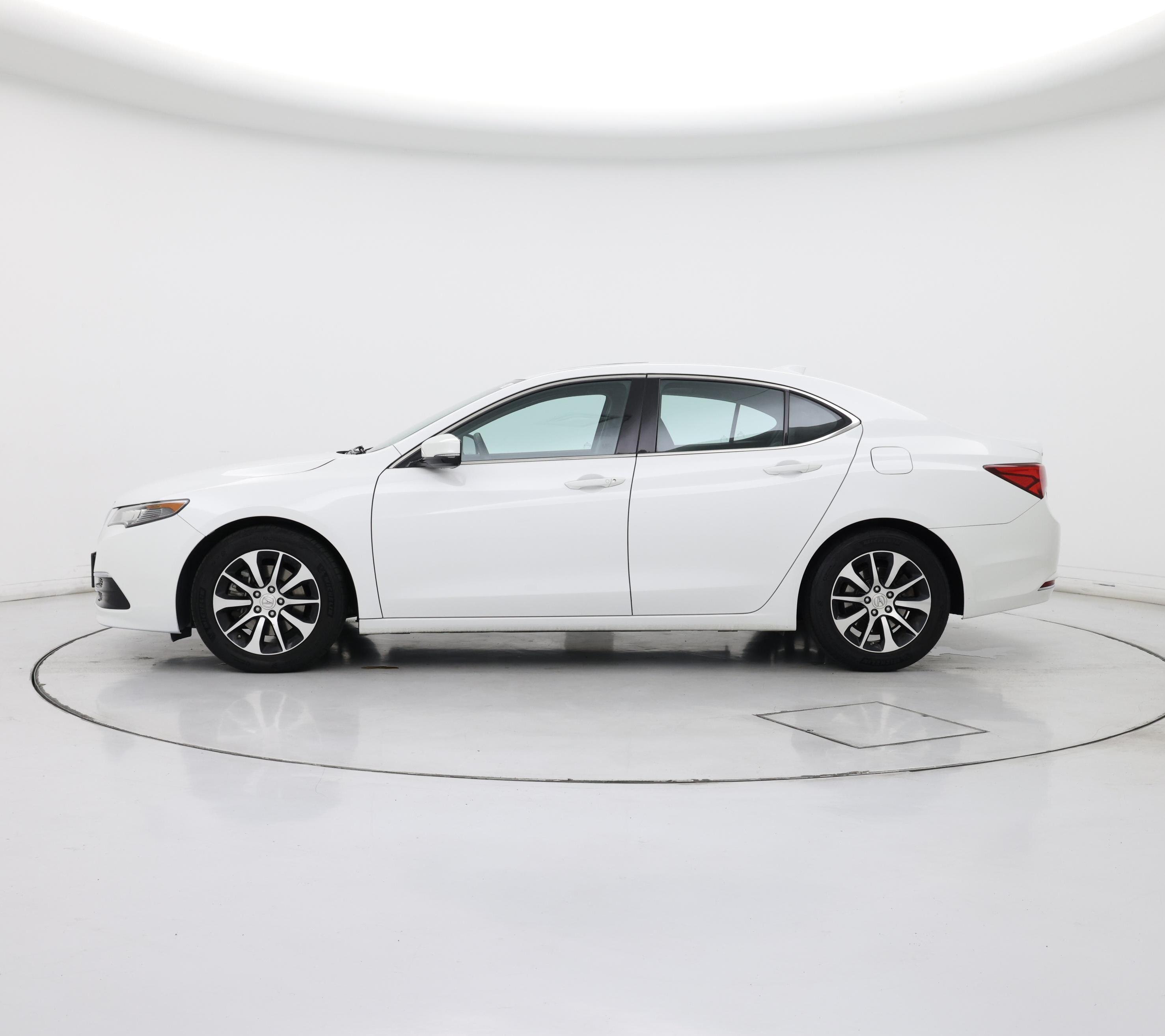 Thumbnail: 2015 Acura TLX - 3