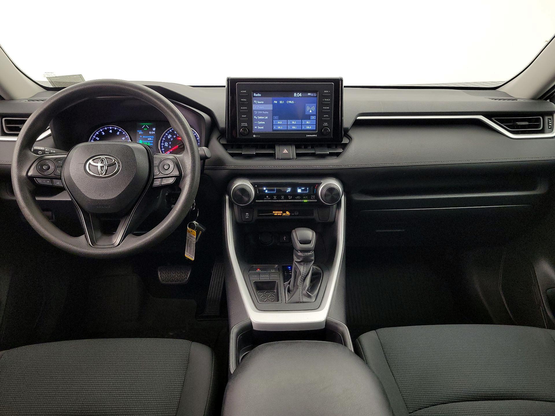 Thumbnail: 2020 Toyota RAV4 - 9