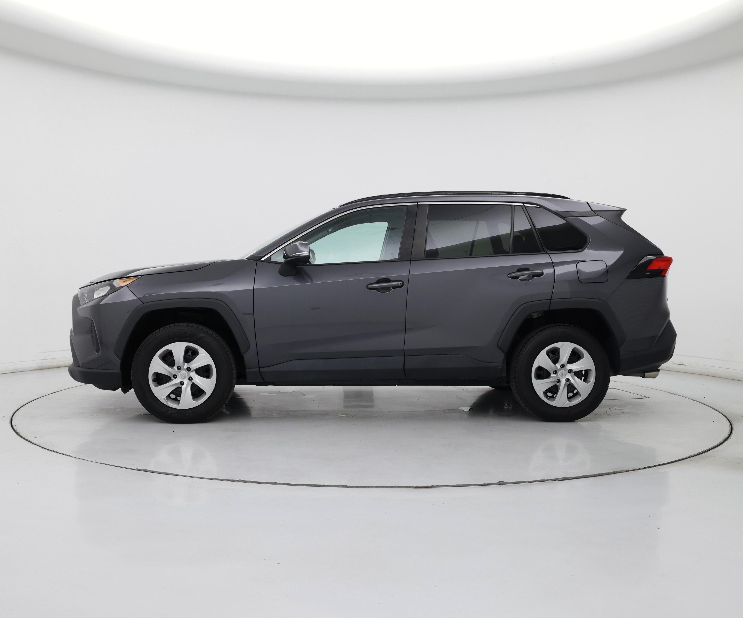 Thumbnail: 2020 Toyota RAV4 - 3