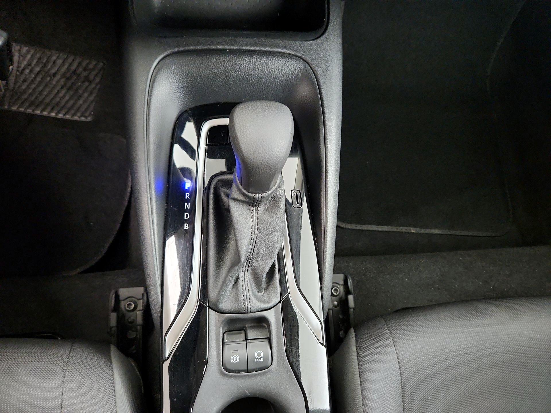 Thumbnail: 2022 Toyota Corolla - 17