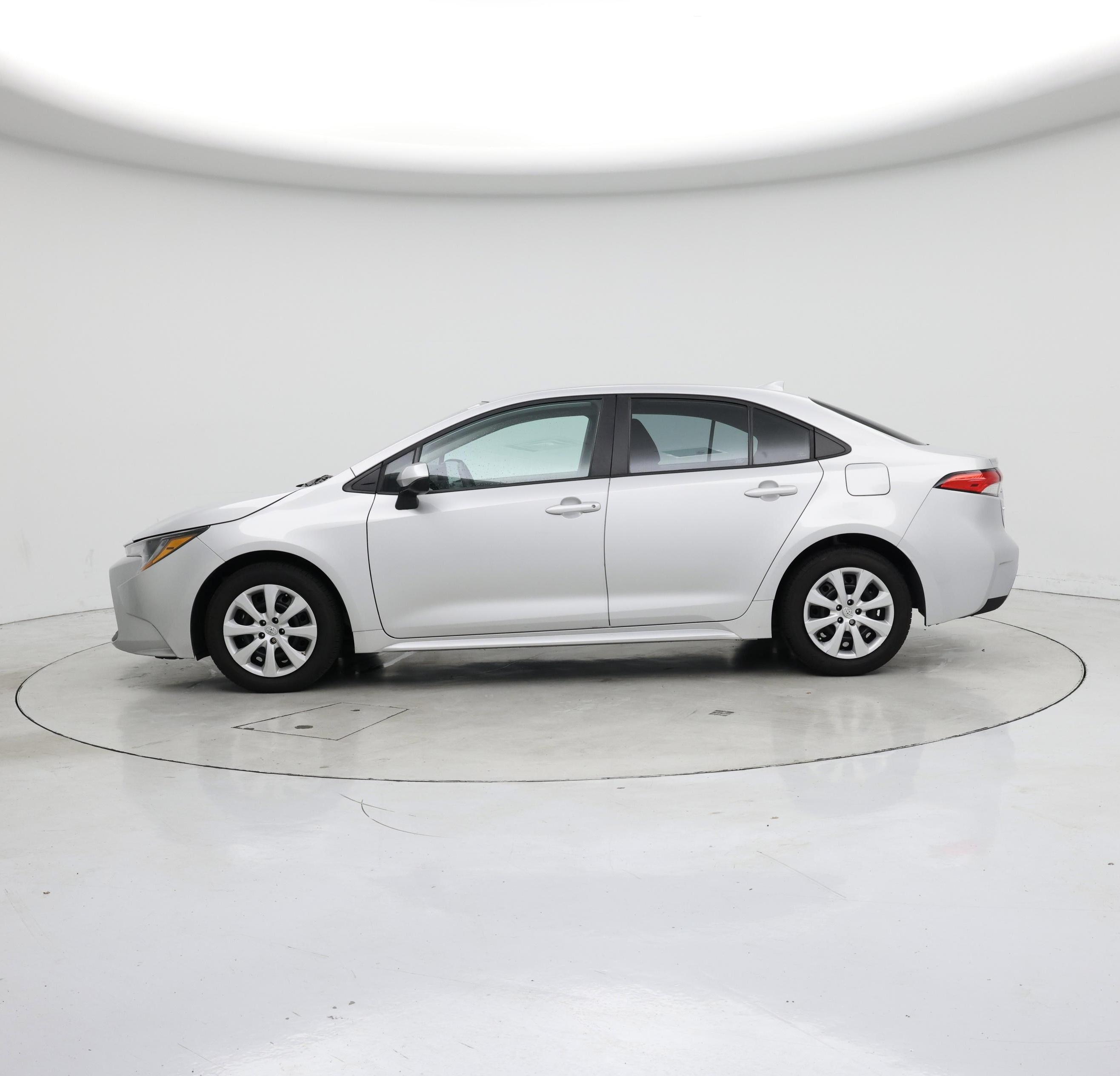 Thumbnail: 2022 Toyota Corolla - 3