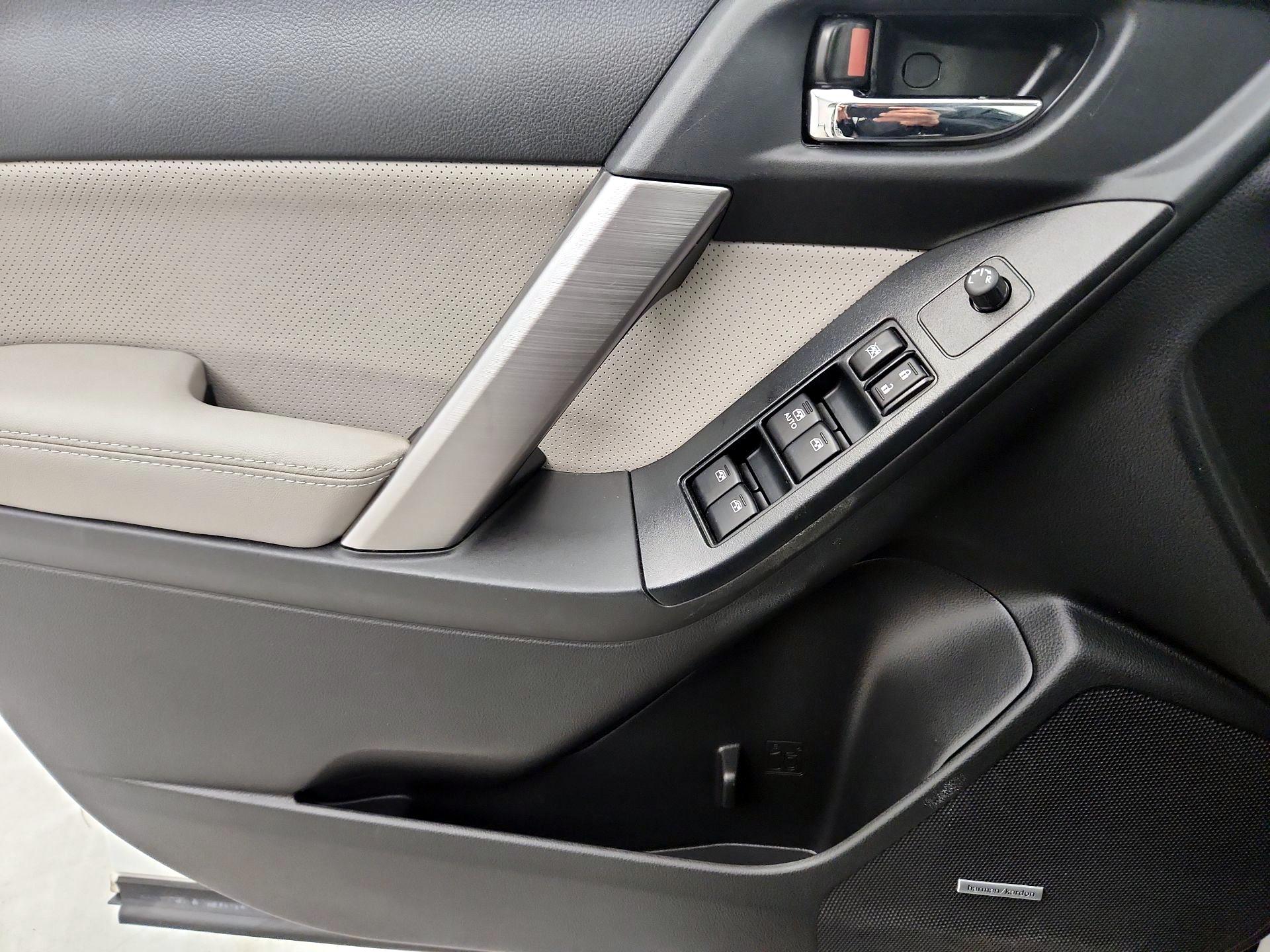 Thumbnail: 2016 Subaru Forester - 12