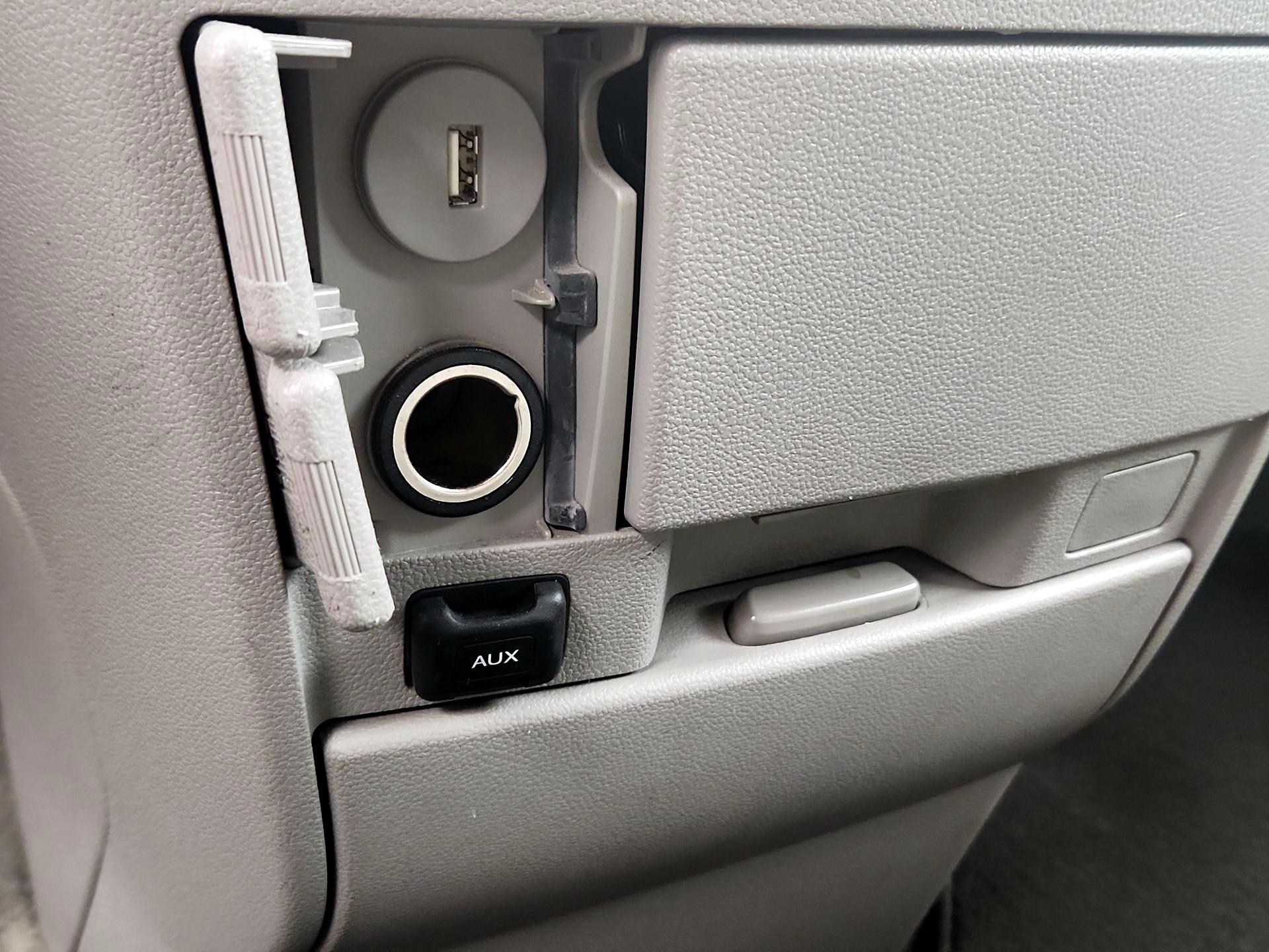 Thumbnail: 2014 Honda Odyssey - 18