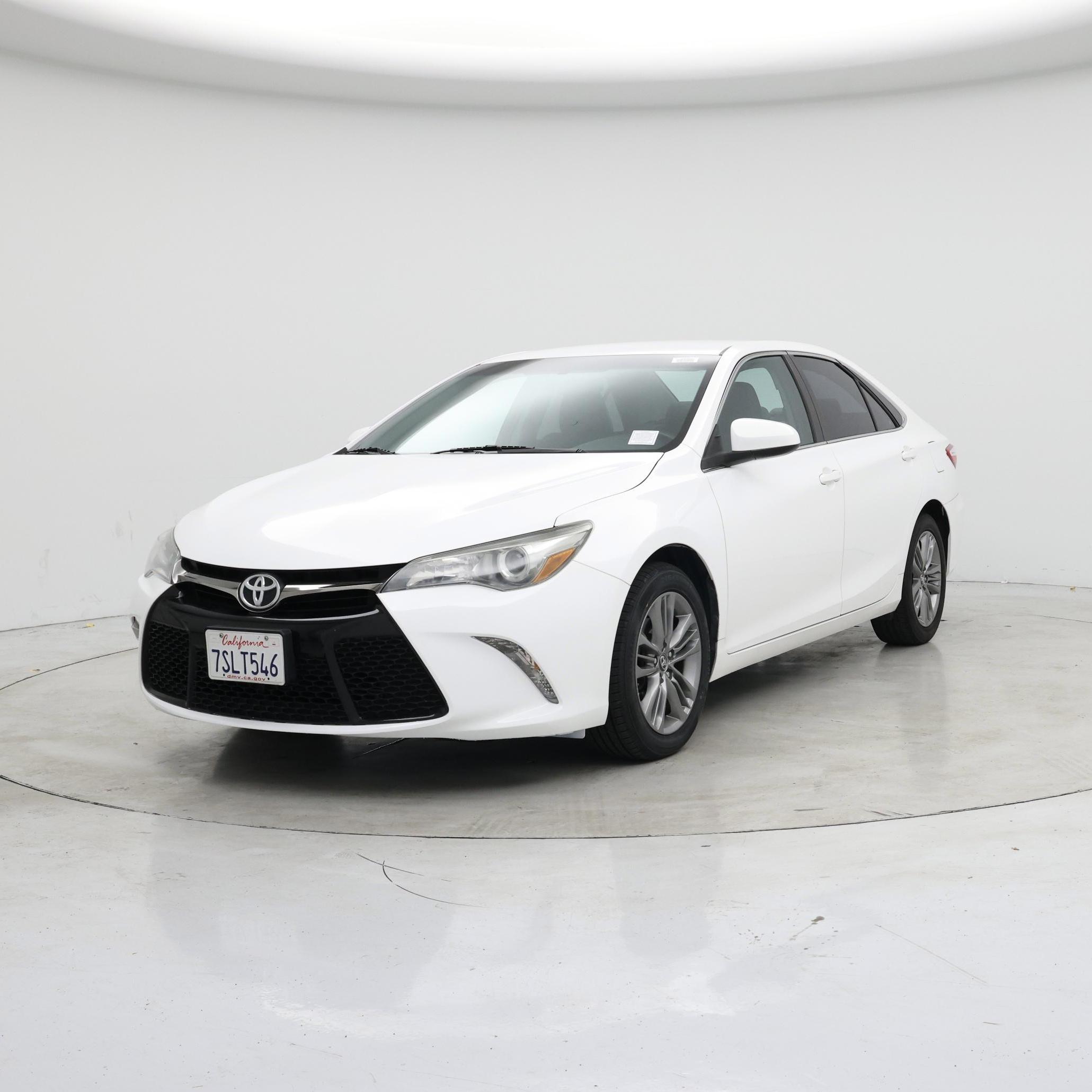 Thumbnail: 2016 Toyota Camry - 4
