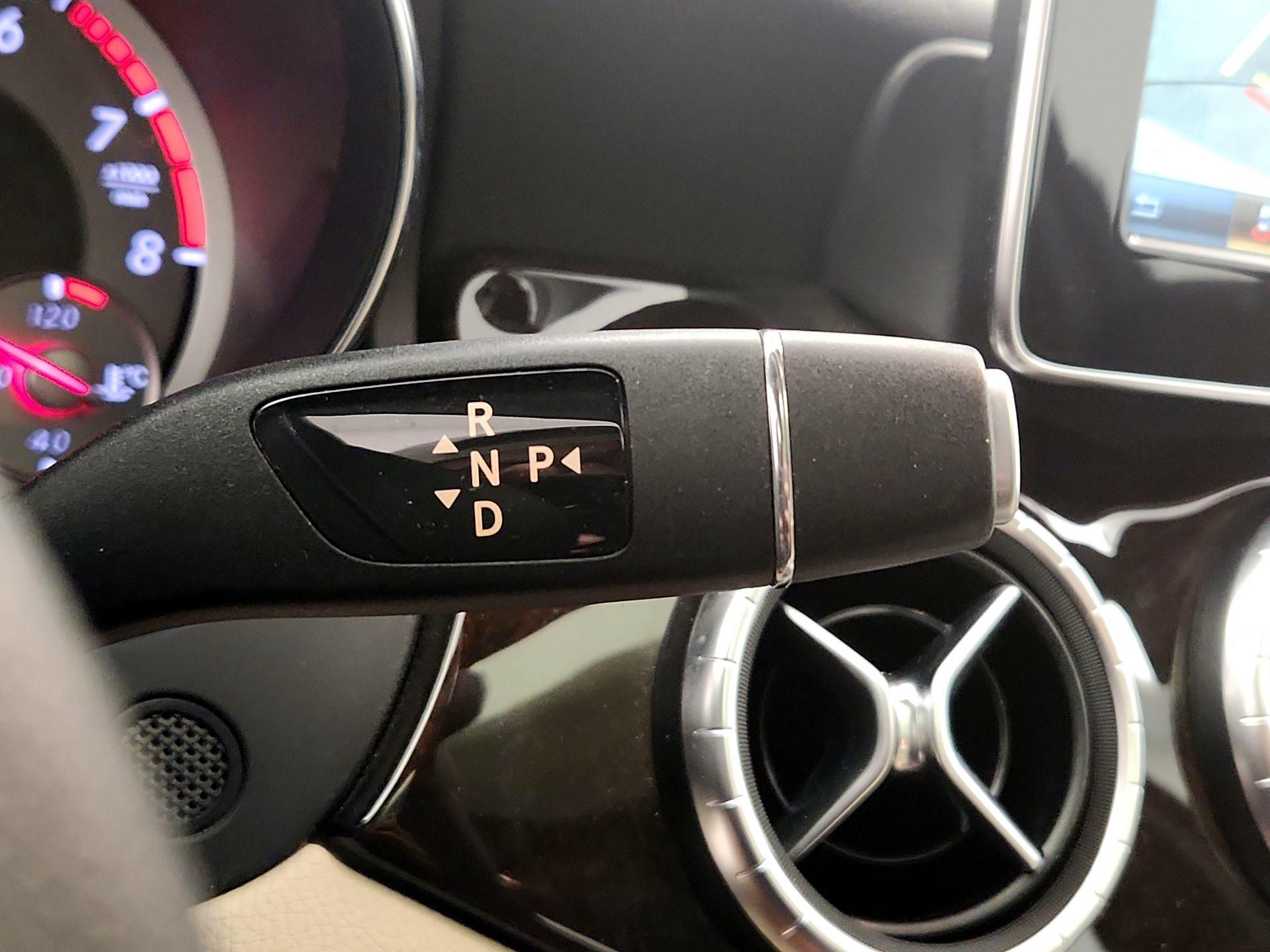 Thumbnail: 2015 Mercedes-Benz CLA - 17