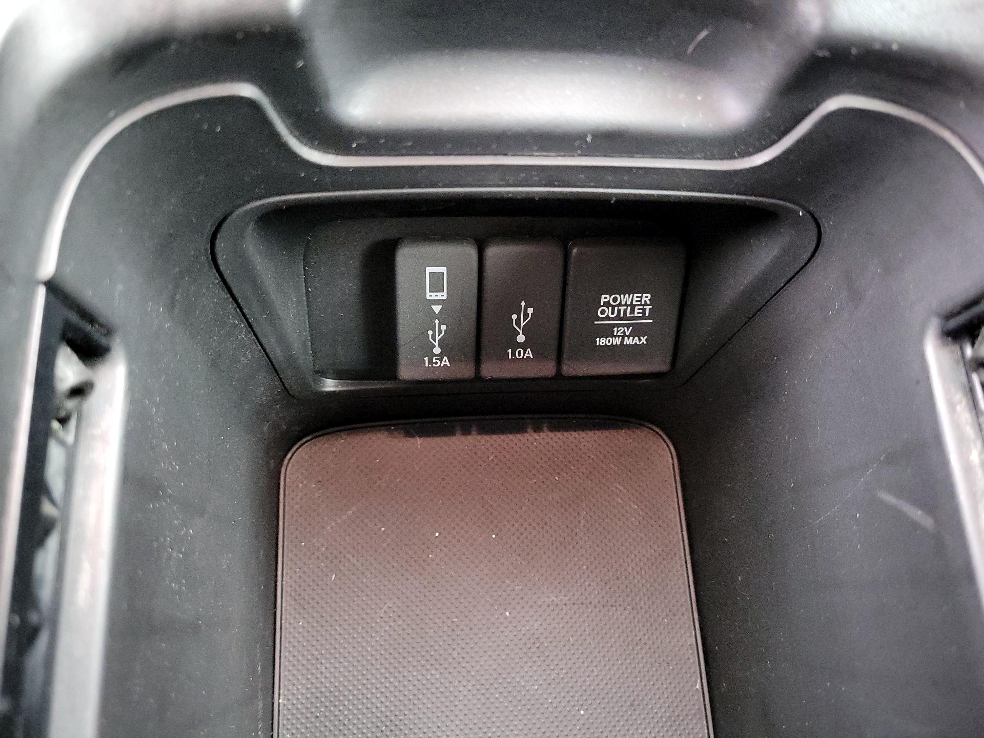 Thumbnail: 2017 Honda CR-V - 19