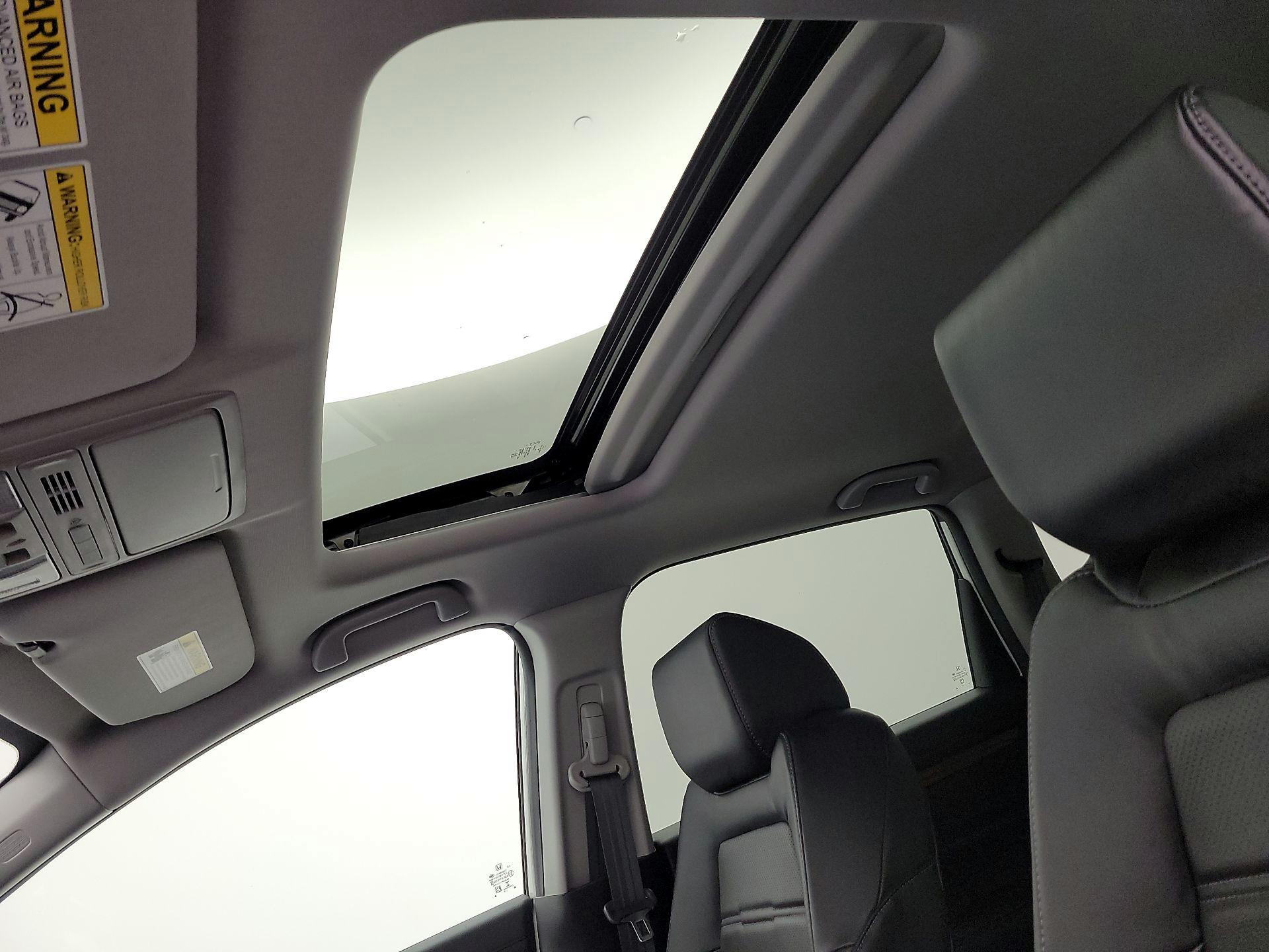 Thumbnail: 2017 Honda CR-V - 20