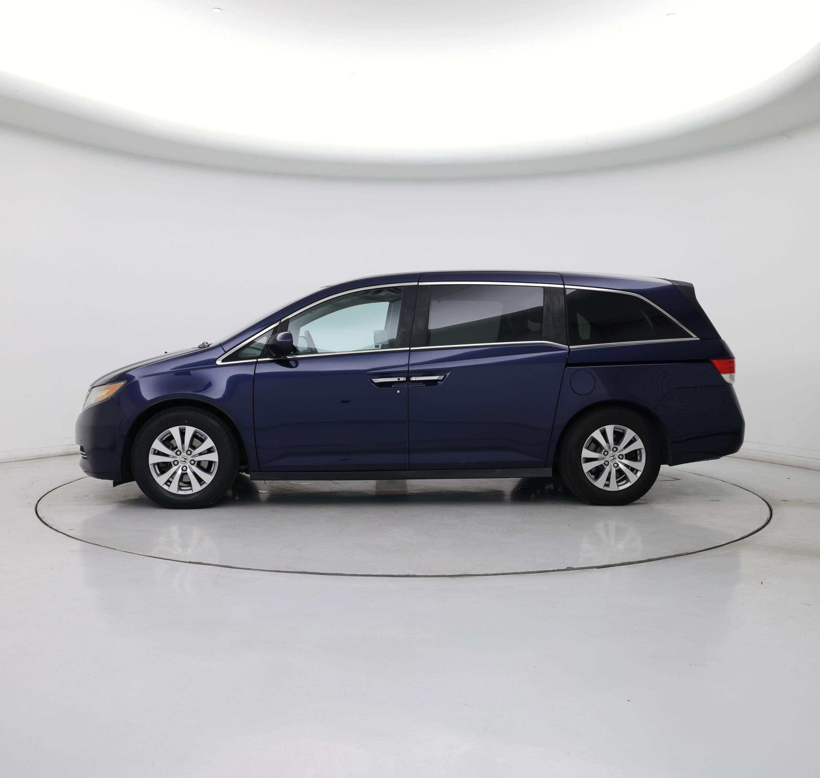 Thumbnail: 2016 Honda Odyssey - 3