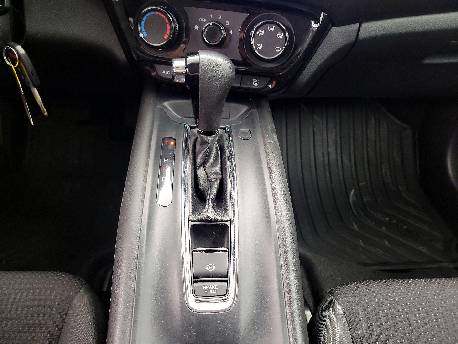 Thumbnail: 2022 Honda HR-V - 17