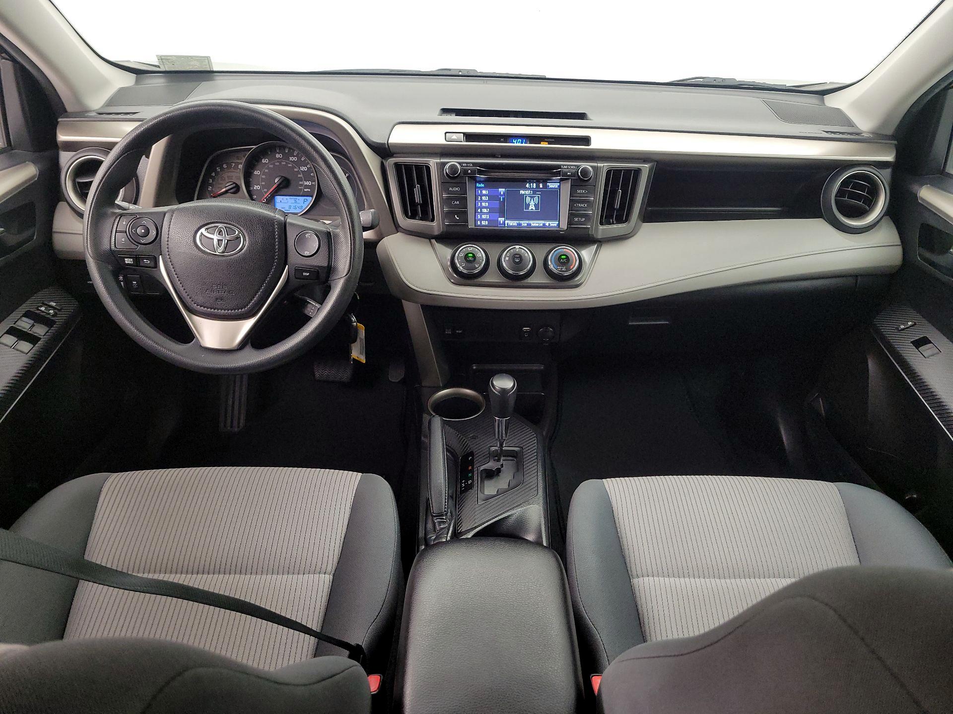 Thumbnail: 2015 Toyota RAV4 - 9