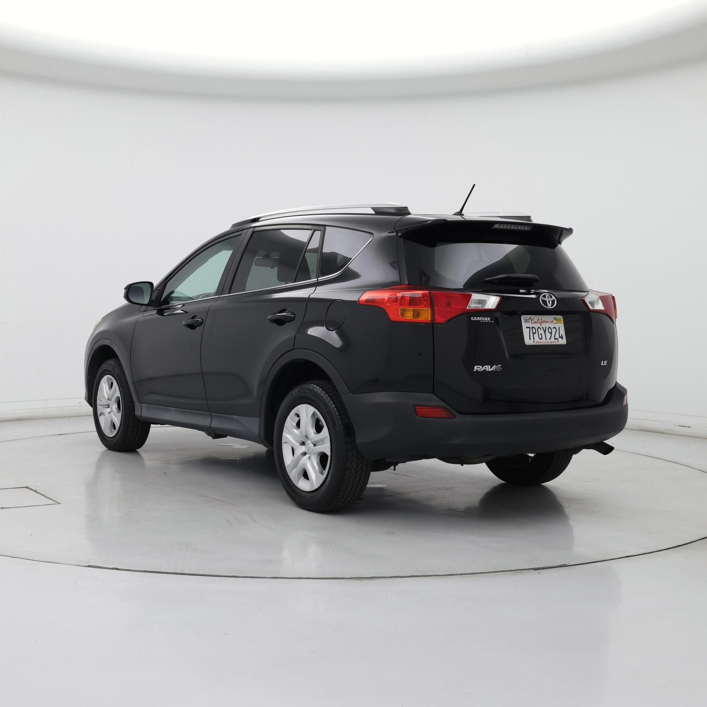 Thumbnail: 2015 Toyota RAV4 - 2