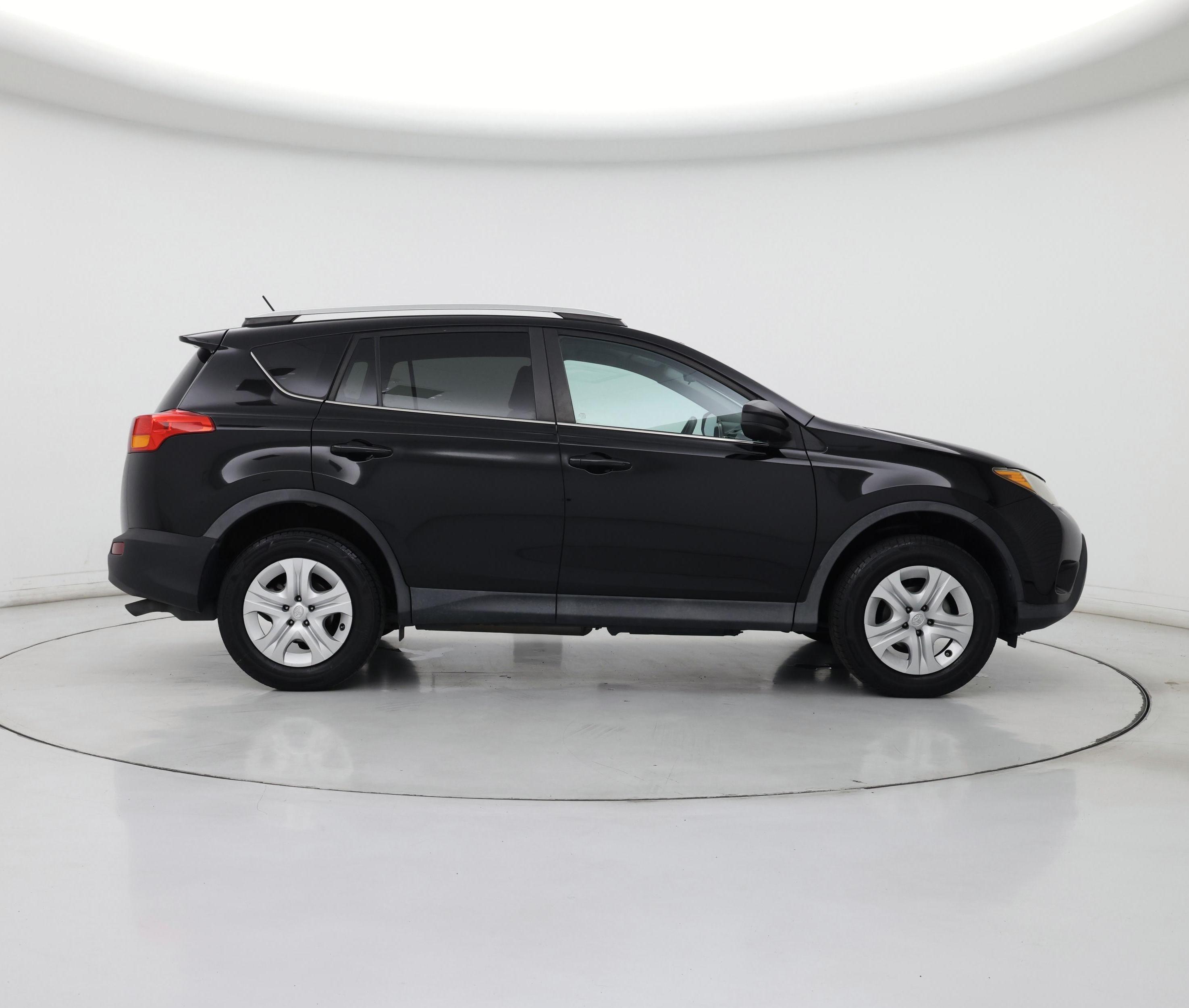 Thumbnail: 2015 Toyota RAV4 - 7