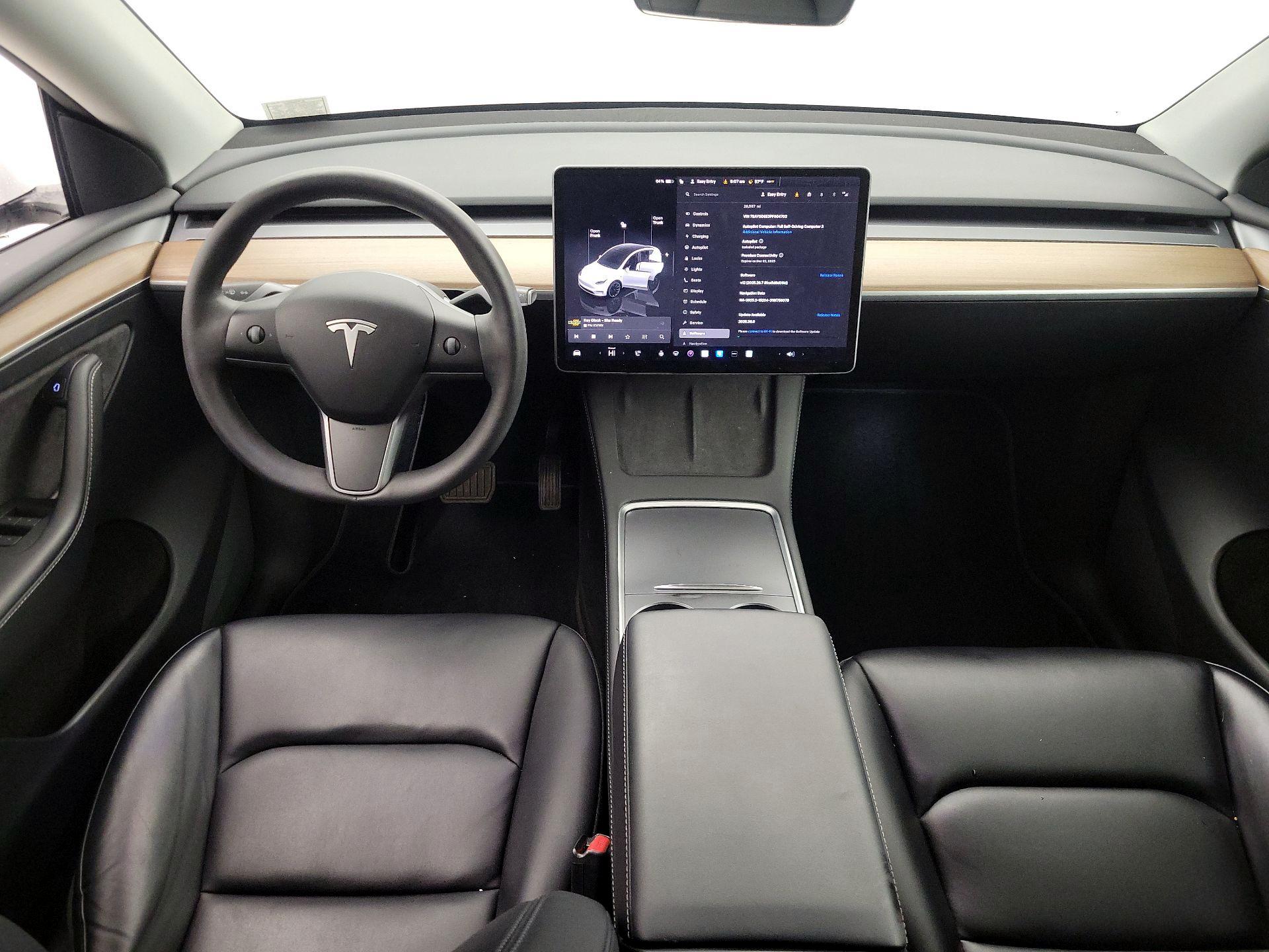 Thumbnail: 2023 Tesla Model Y - 9