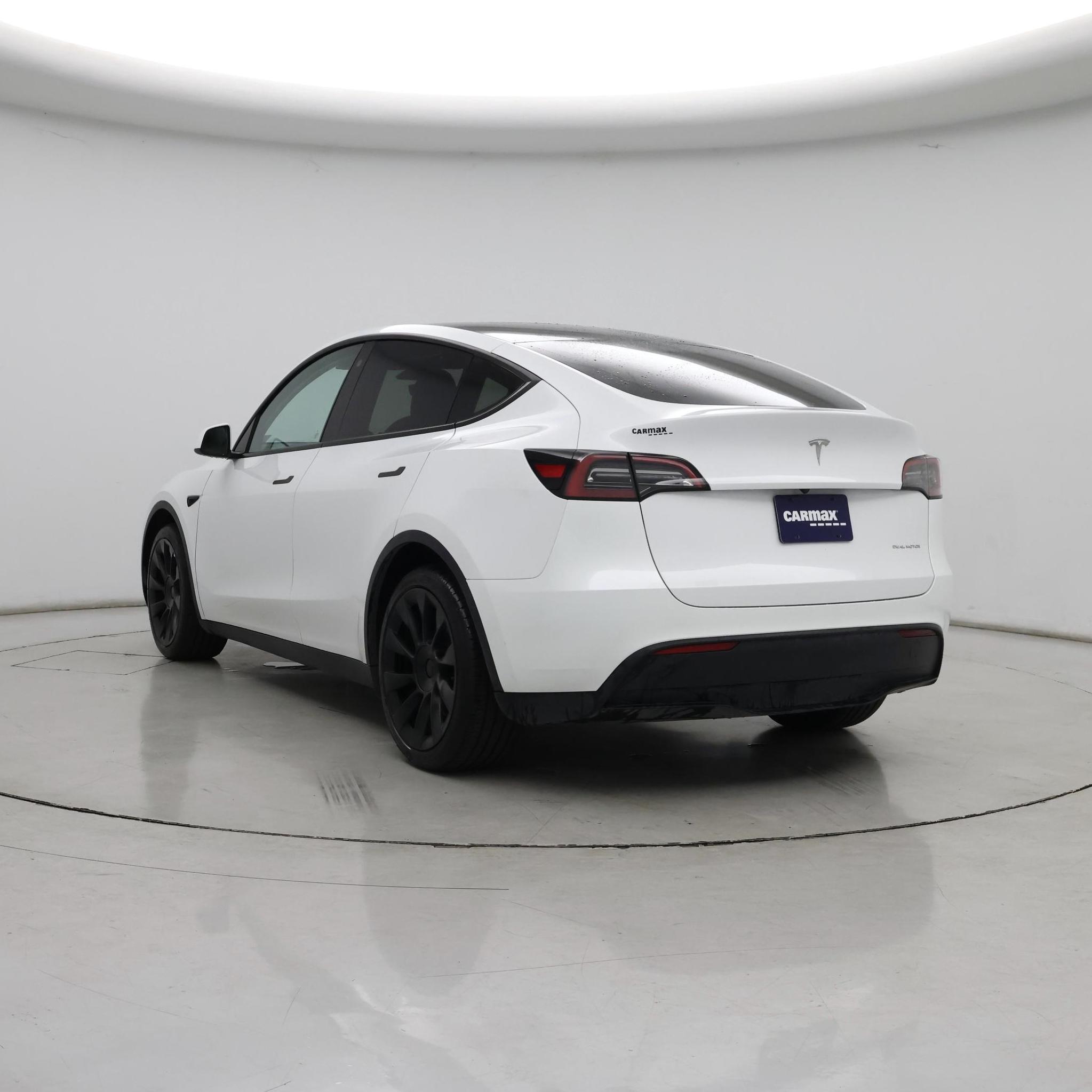 Thumbnail: 2023 Tesla Model Y - 2