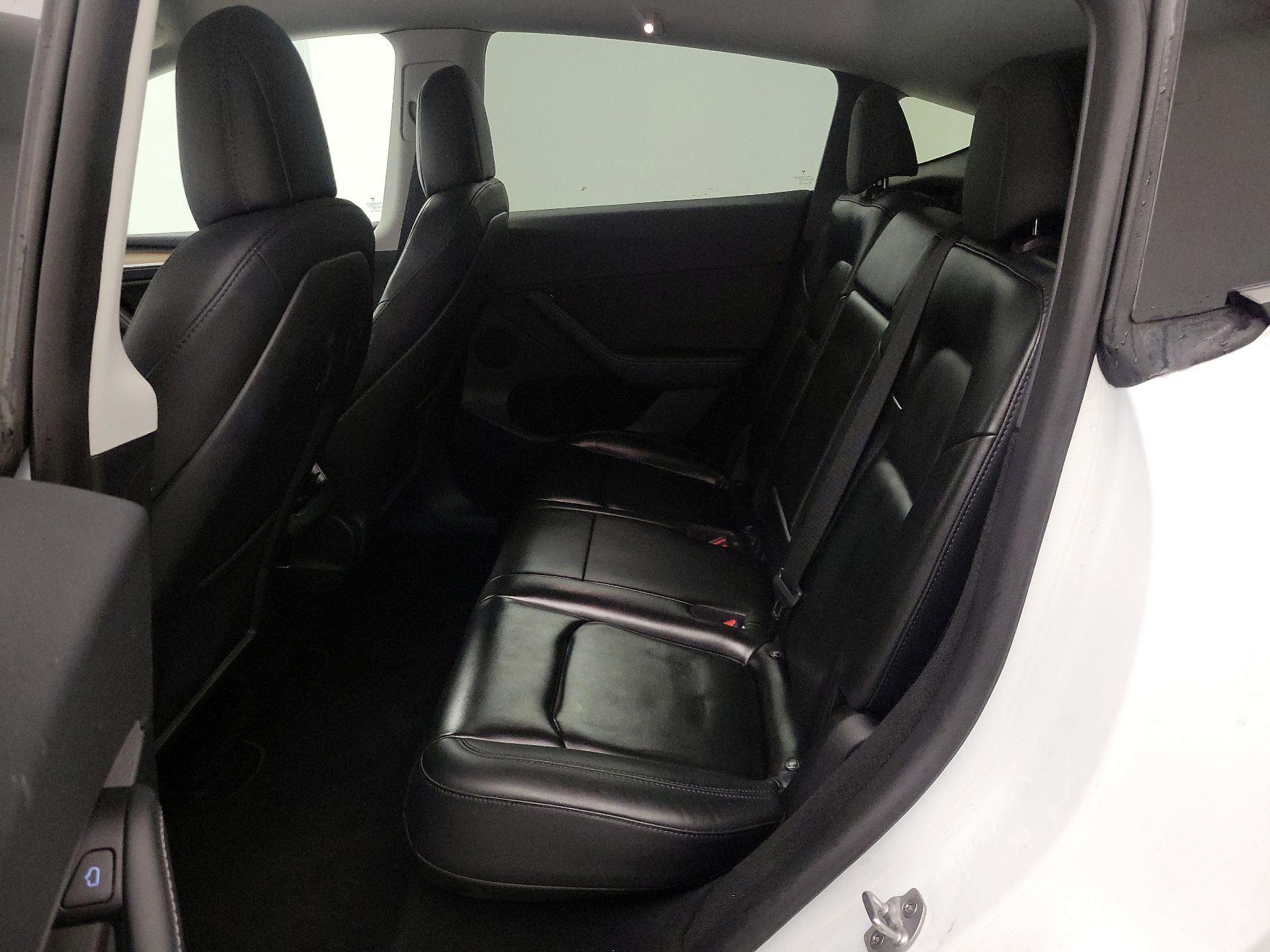 Thumbnail: 2023 Tesla Model Y - 19