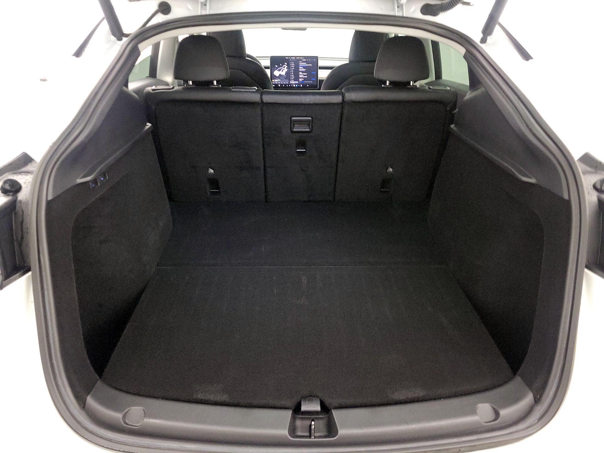 Thumbnail: 2023 Tesla Model Y - 20