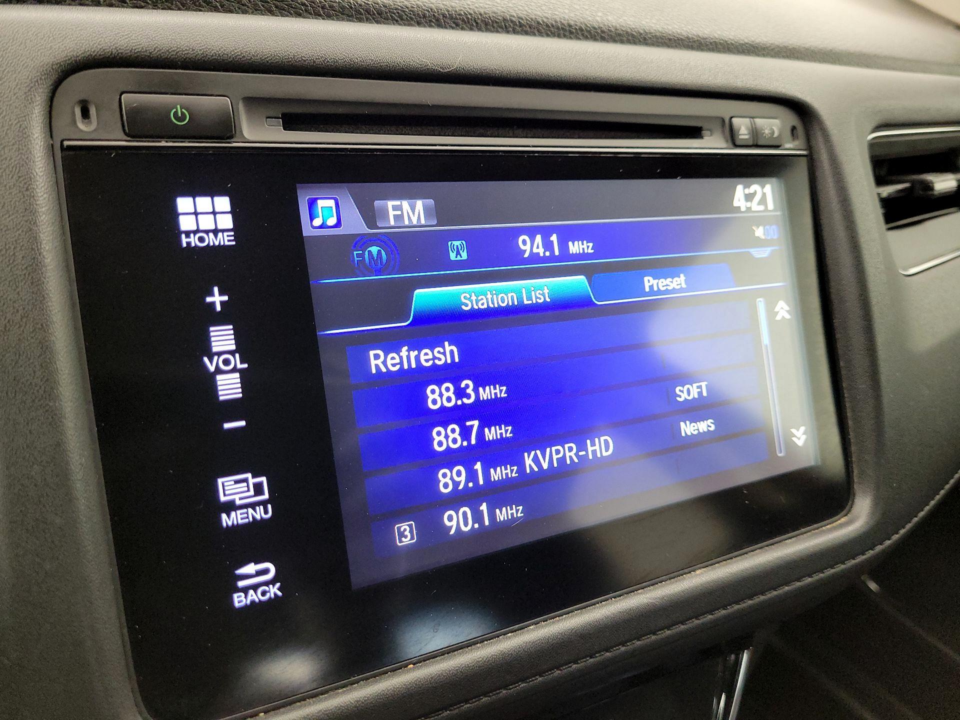 Thumbnail: 2016 Honda HR-V - 15