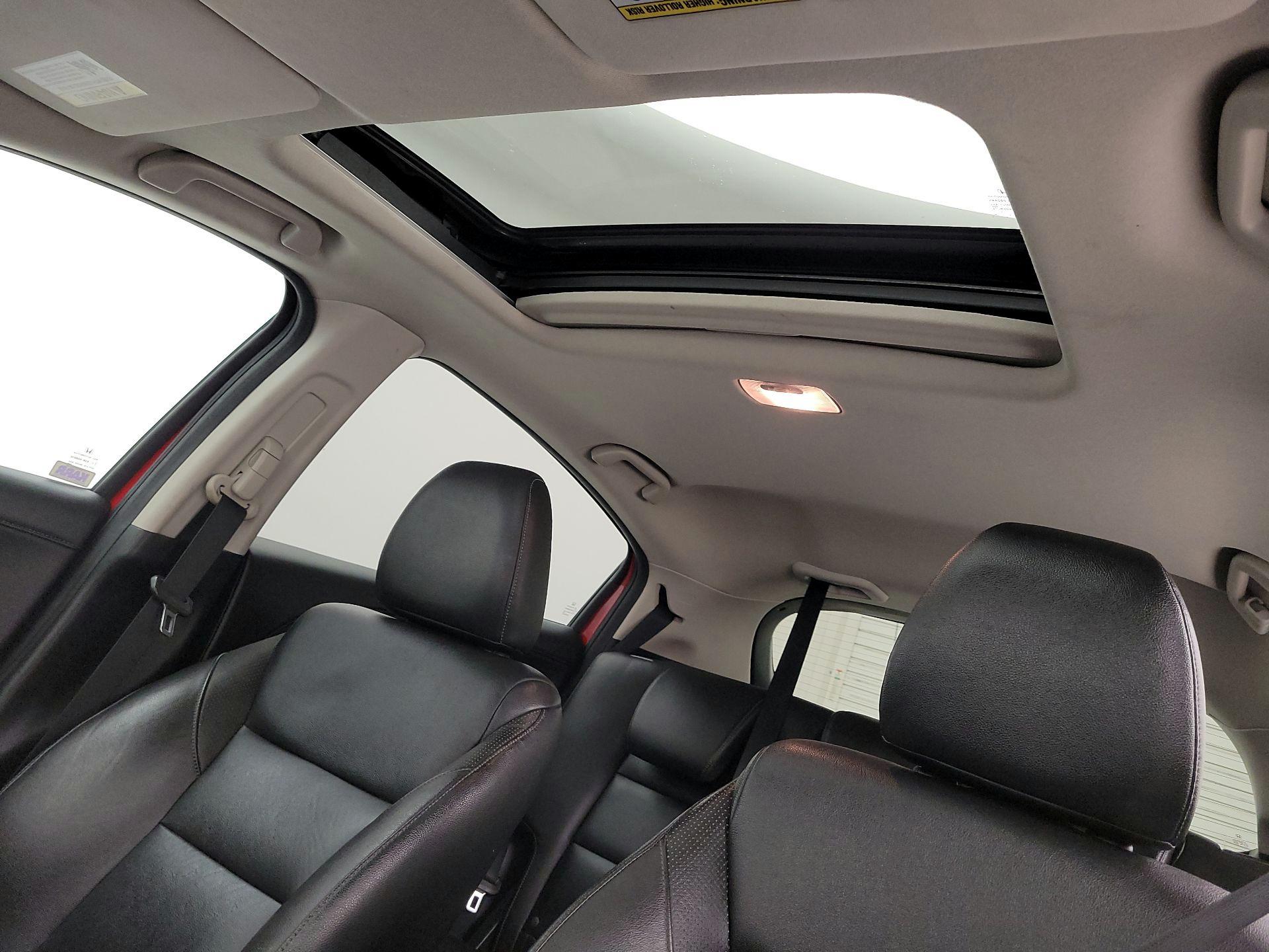 Thumbnail: 2016 Honda HR-V - 19