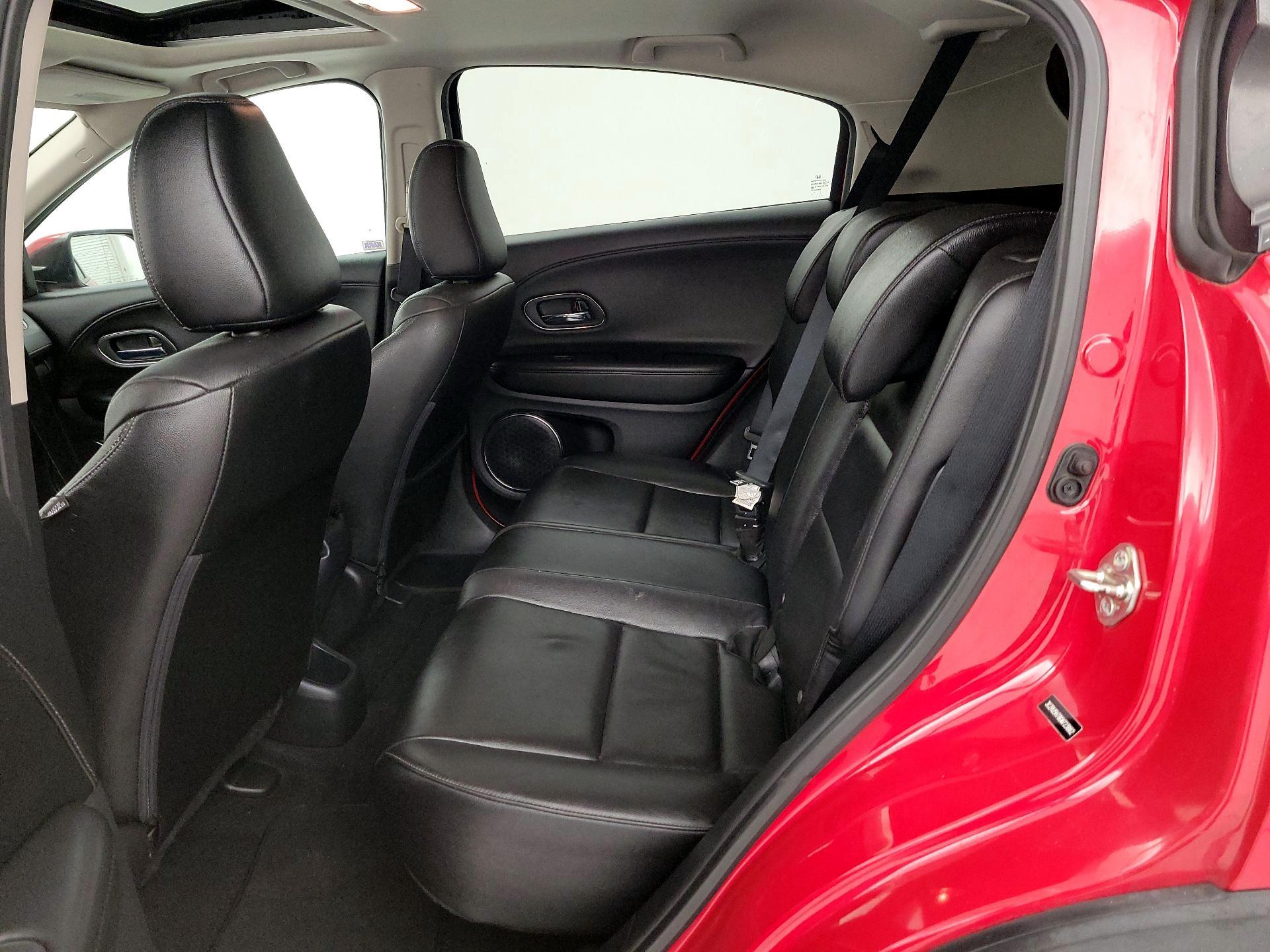 Thumbnail: 2016 Honda HR-V - 20