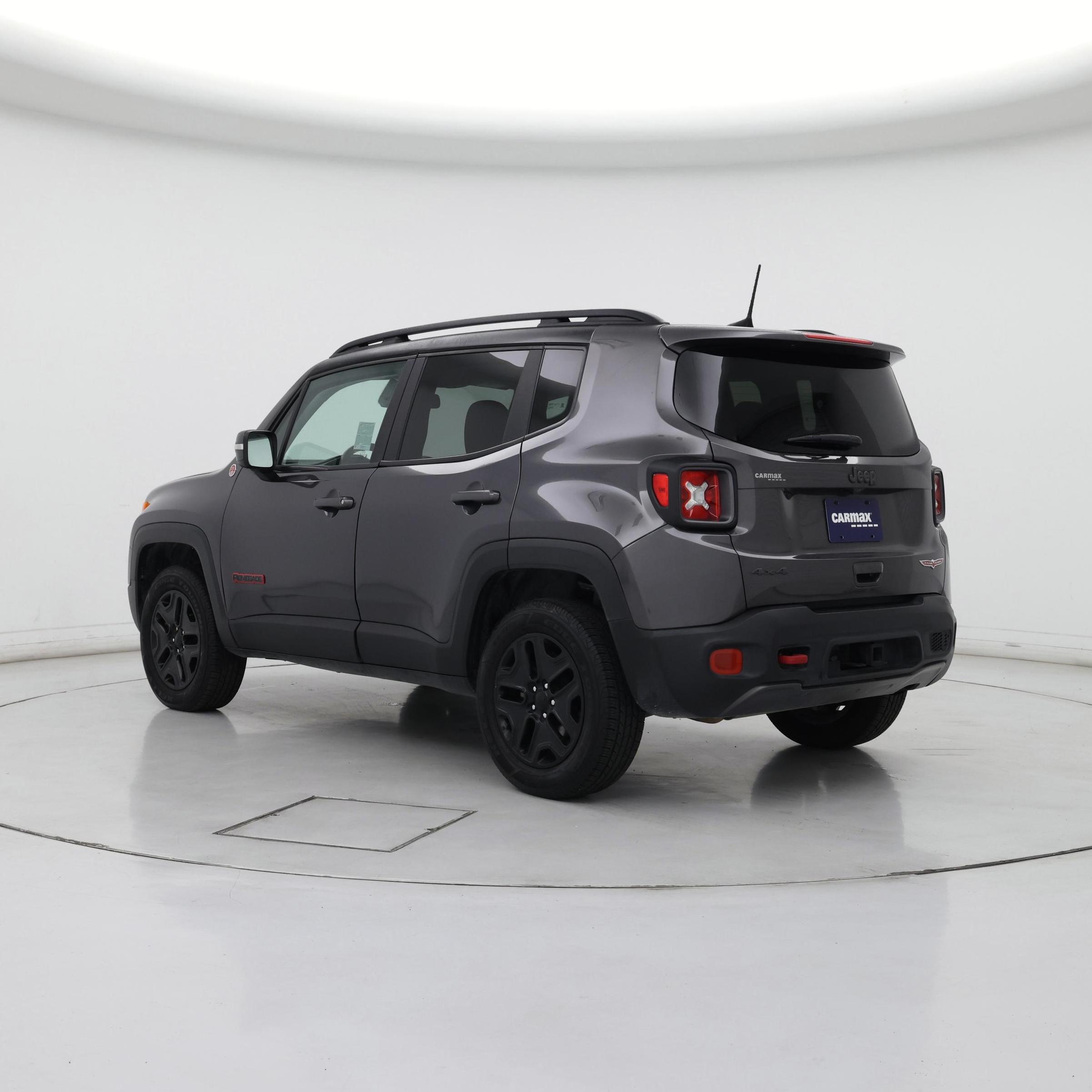 Thumbnail: 2018 Jeep Renegade - 2