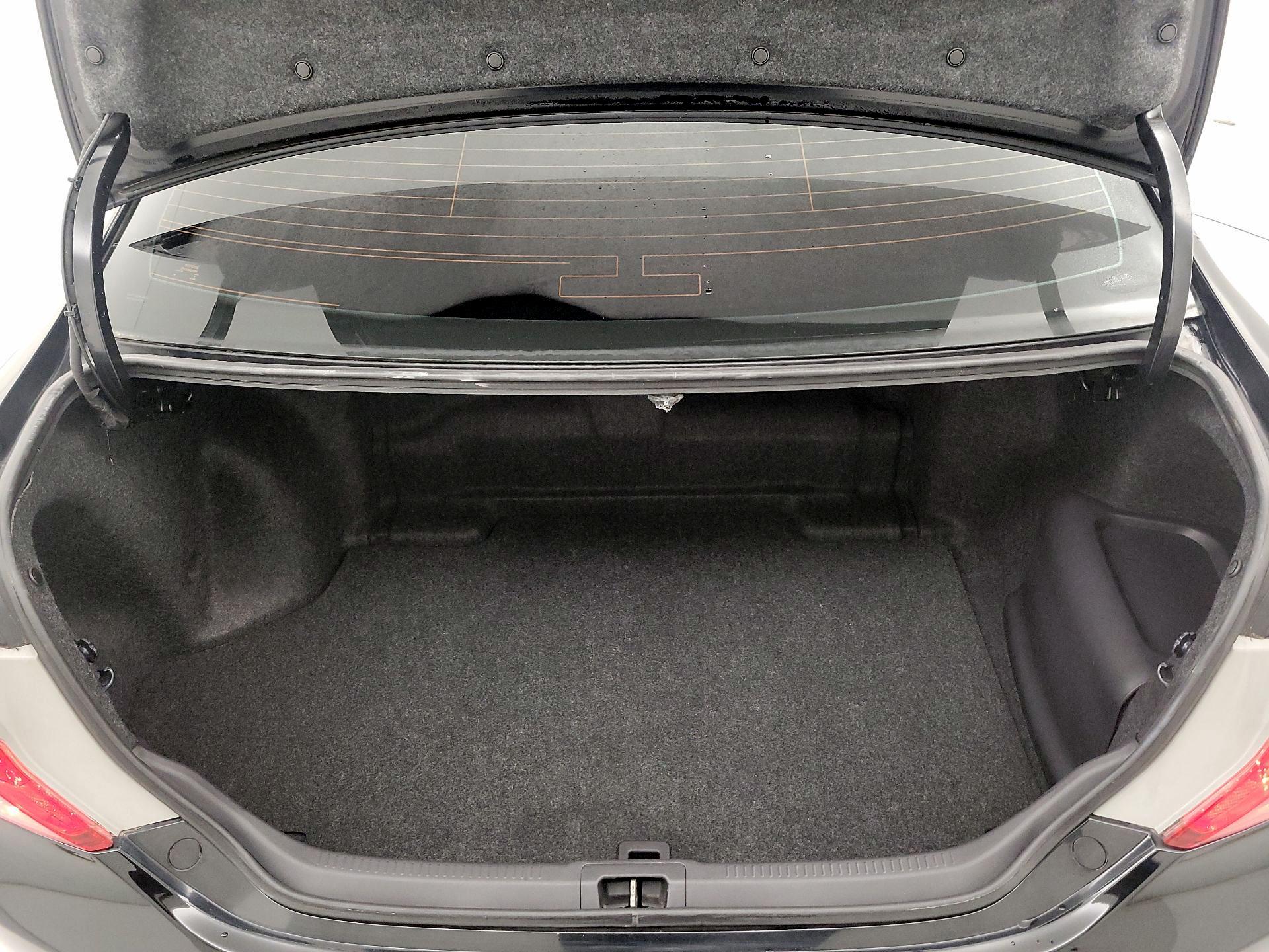 Thumbnail: 2014 Toyota Camry - 19