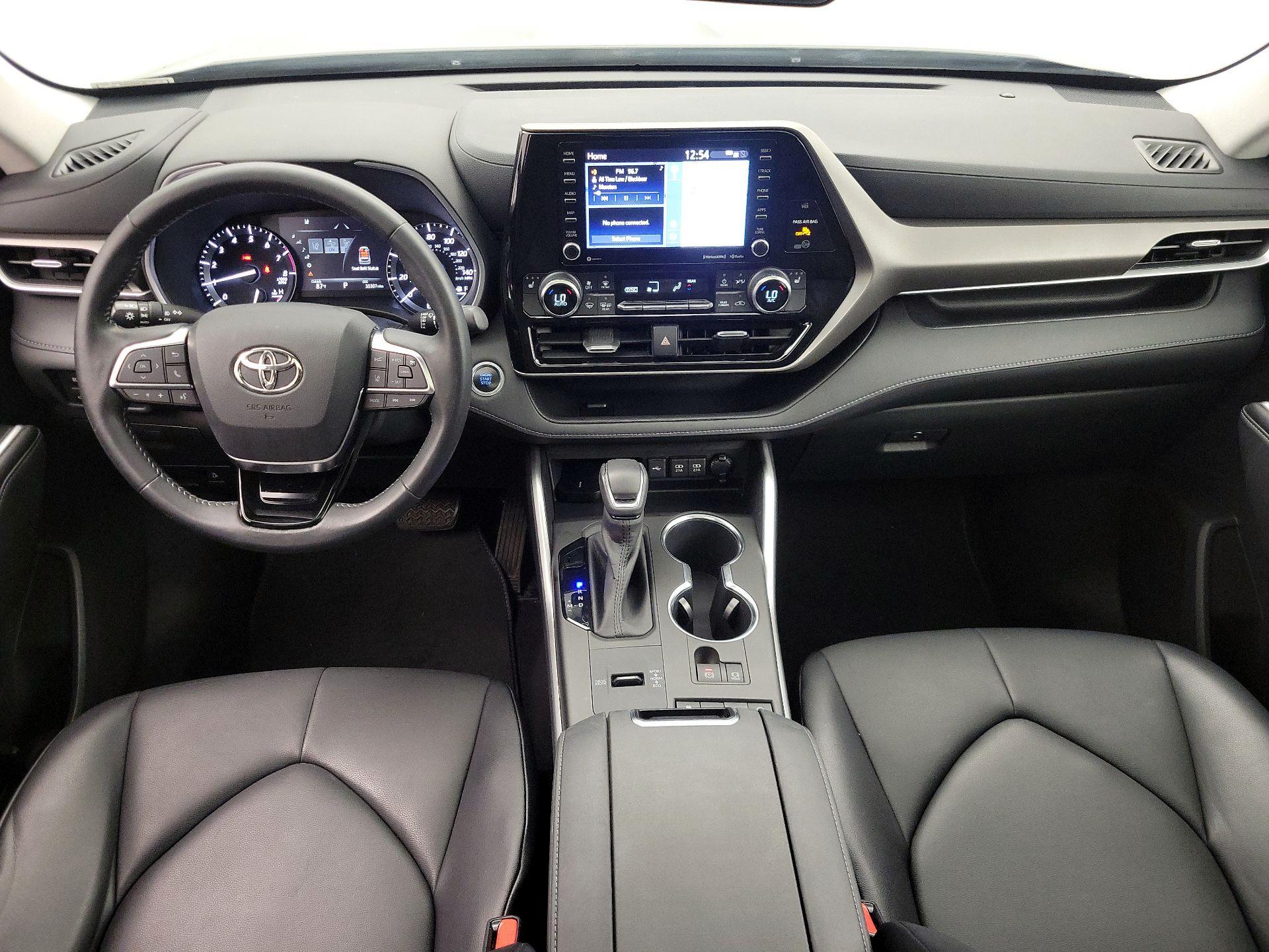 Thumbnail: 2020 Toyota Highlander - 9