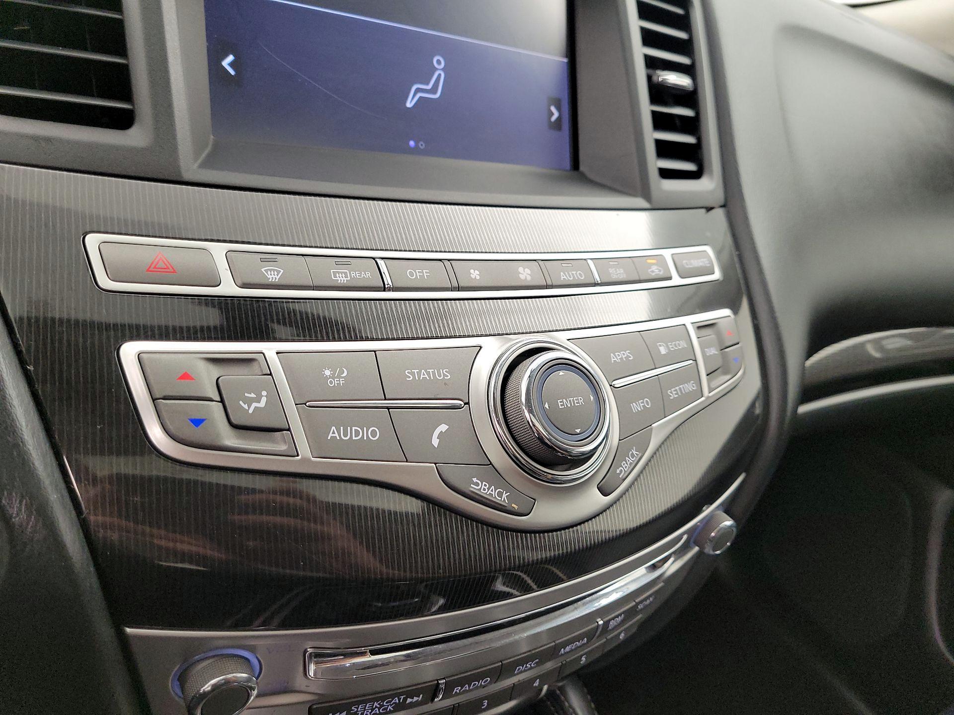 Thumbnail: 2017 INFINITI QX60 - 16