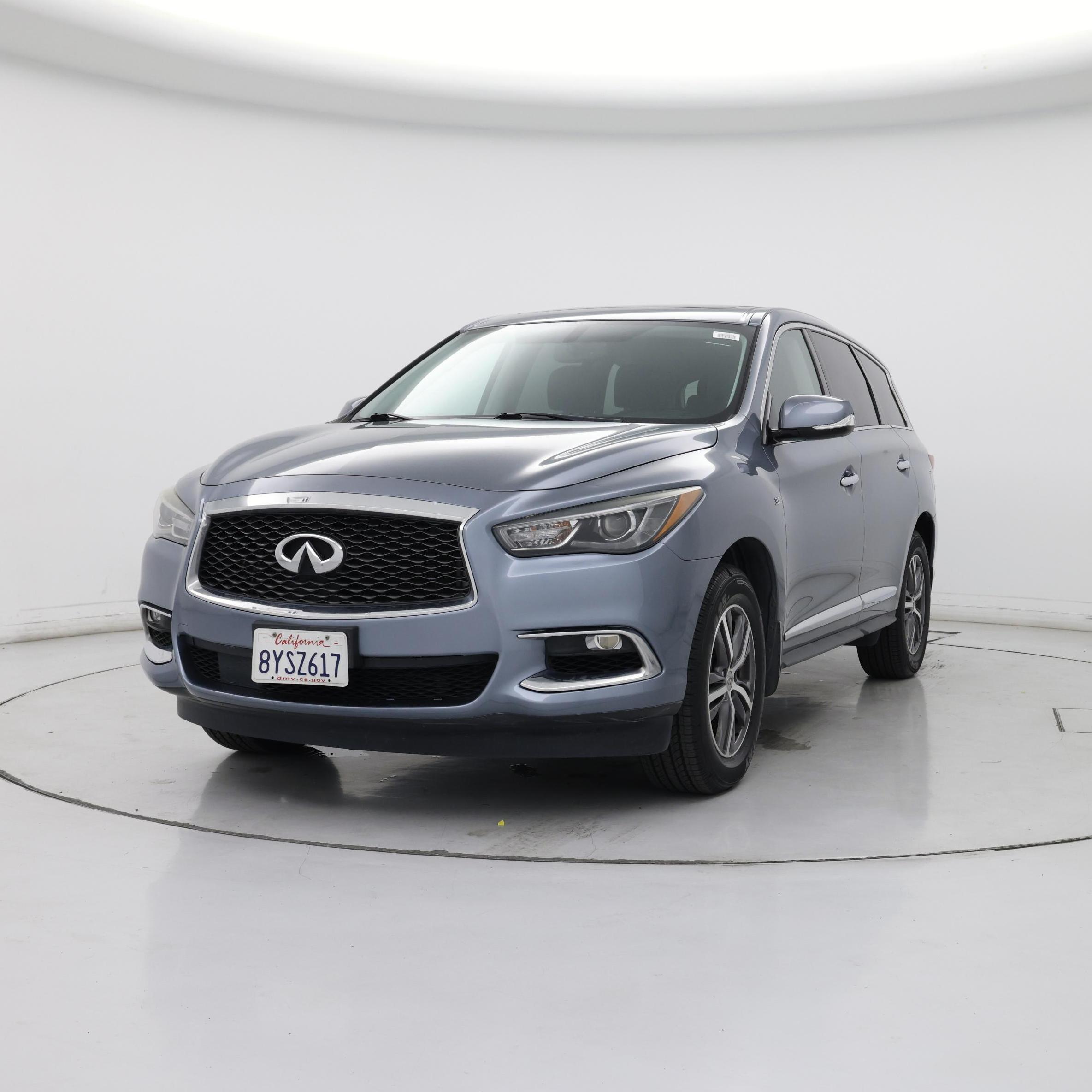 Thumbnail: 2017 INFINITI QX60 - 4
