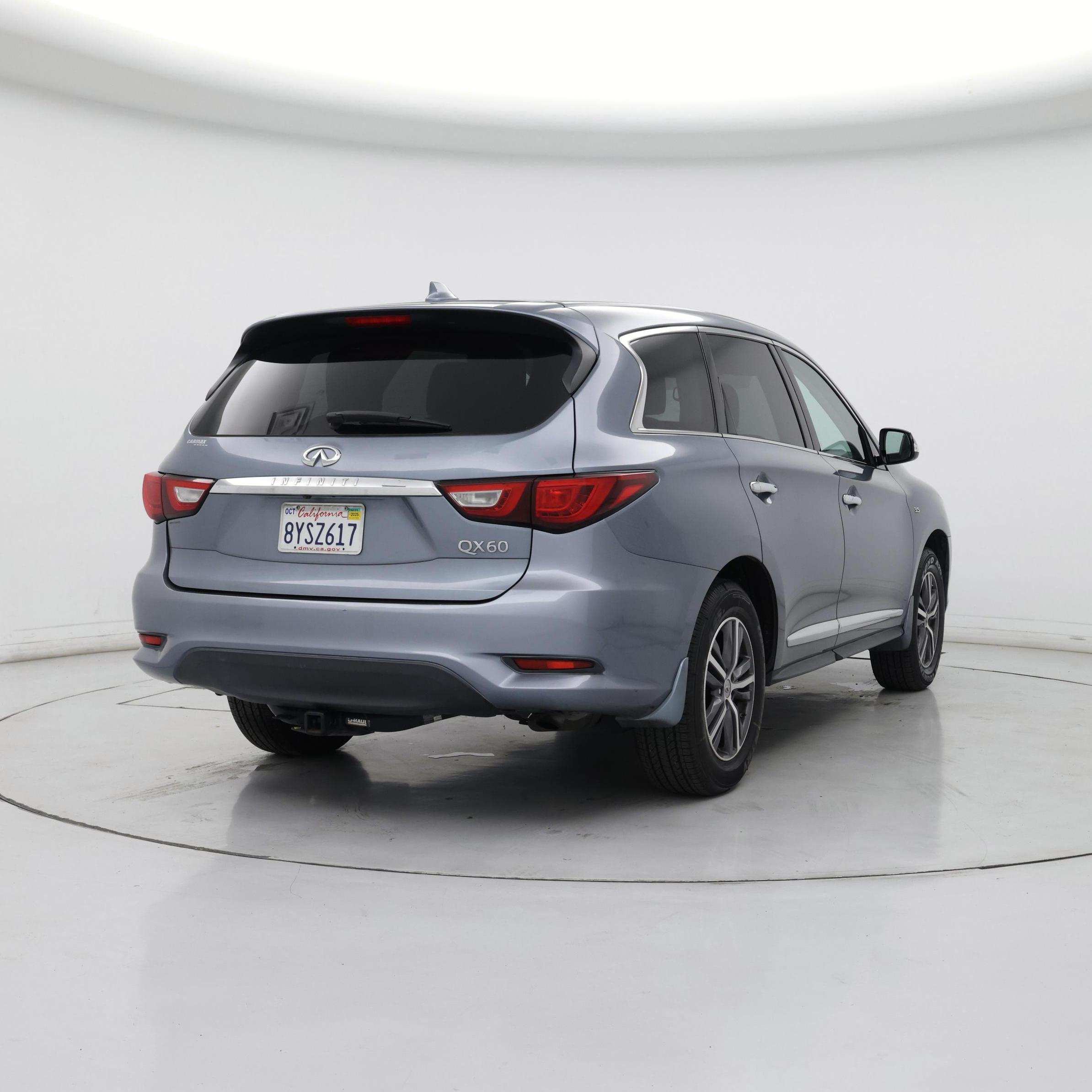 Thumbnail: 2017 INFINITI QX60 - 8