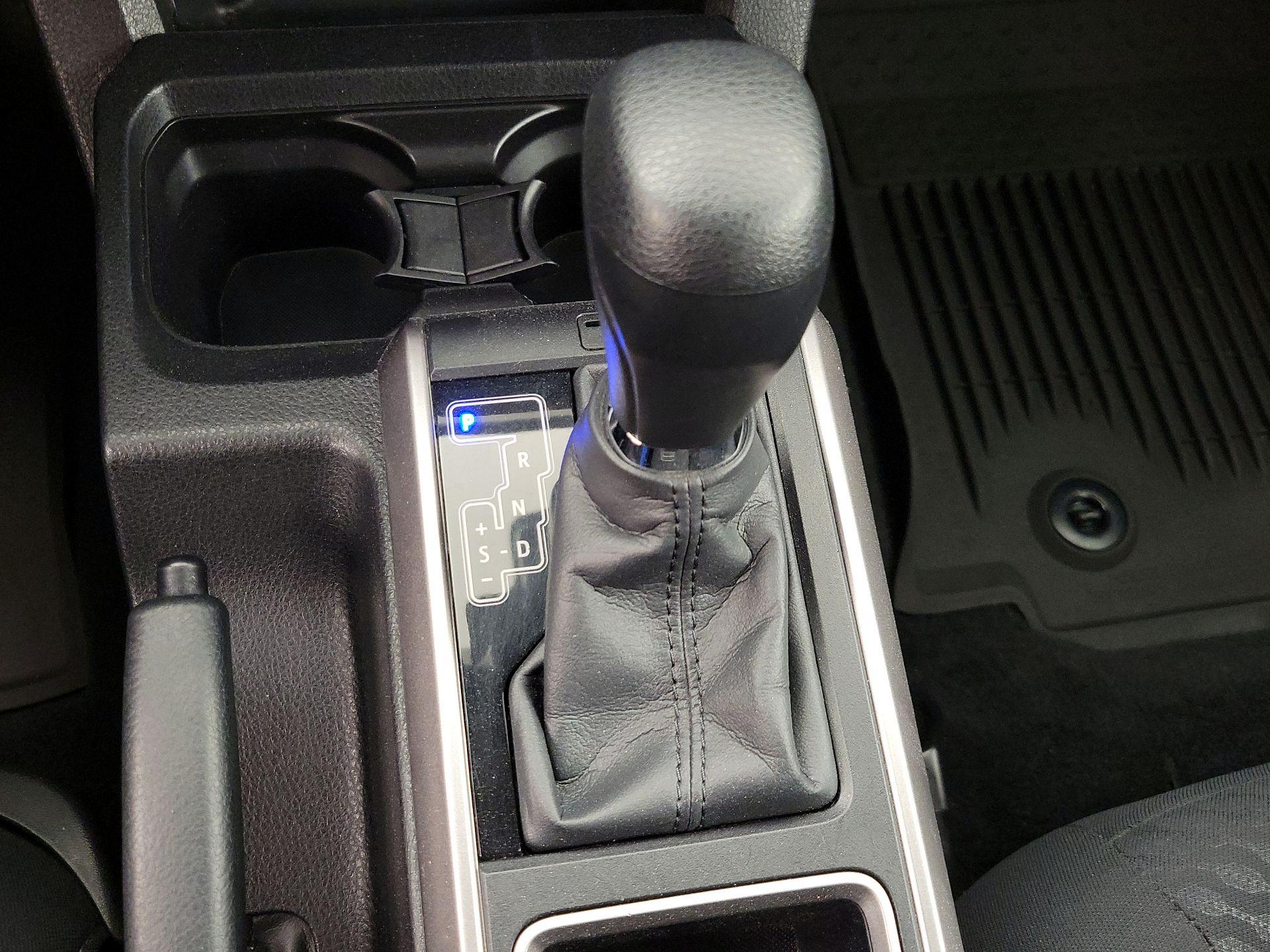 Thumbnail: 2023 Toyota Tacoma - 17