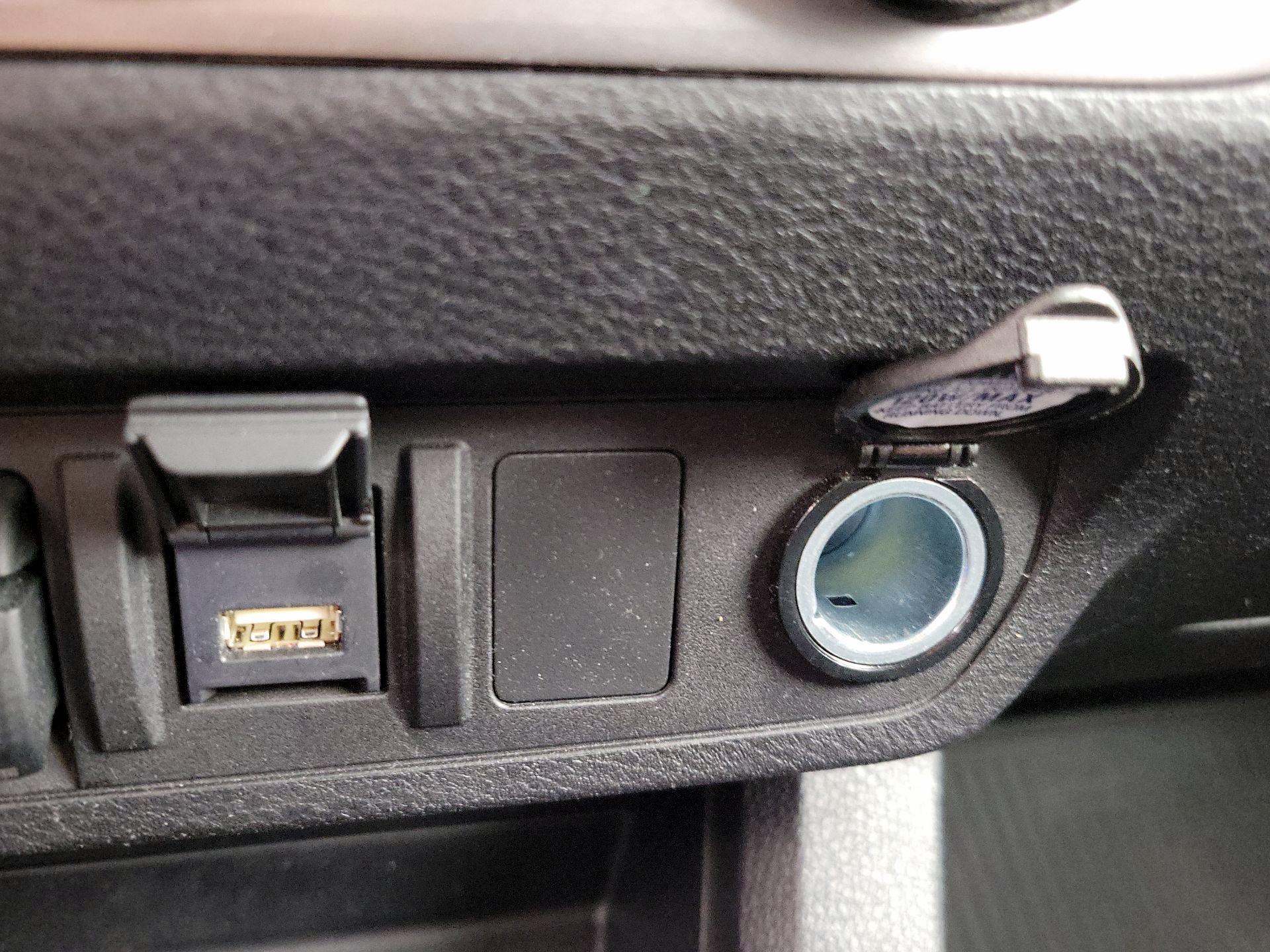 Thumbnail: 2023 Toyota Tacoma - 18