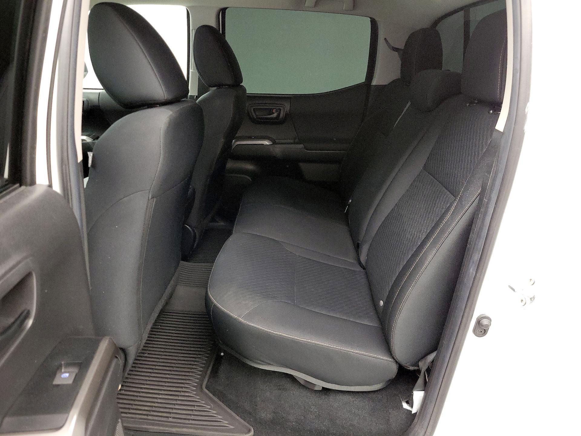 Thumbnail: 2023 Toyota Tacoma - 19