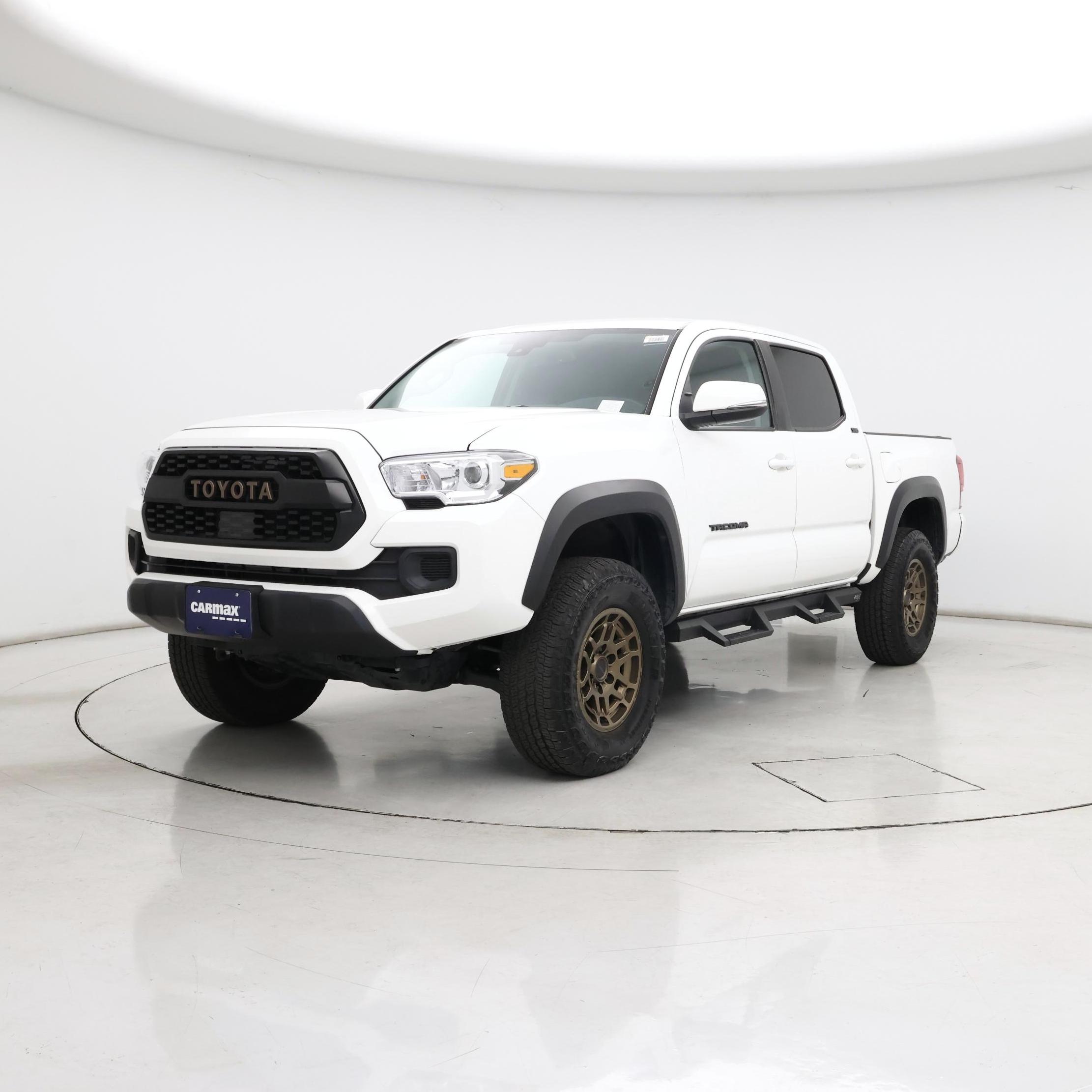 Thumbnail: 2023 Toyota Tacoma - 4