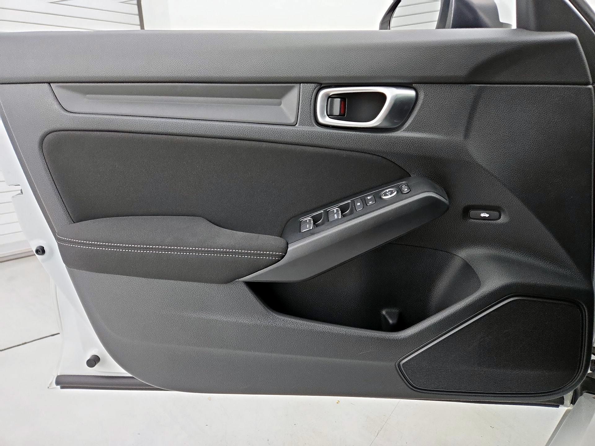 Thumbnail: 2024 Honda Civic - 12