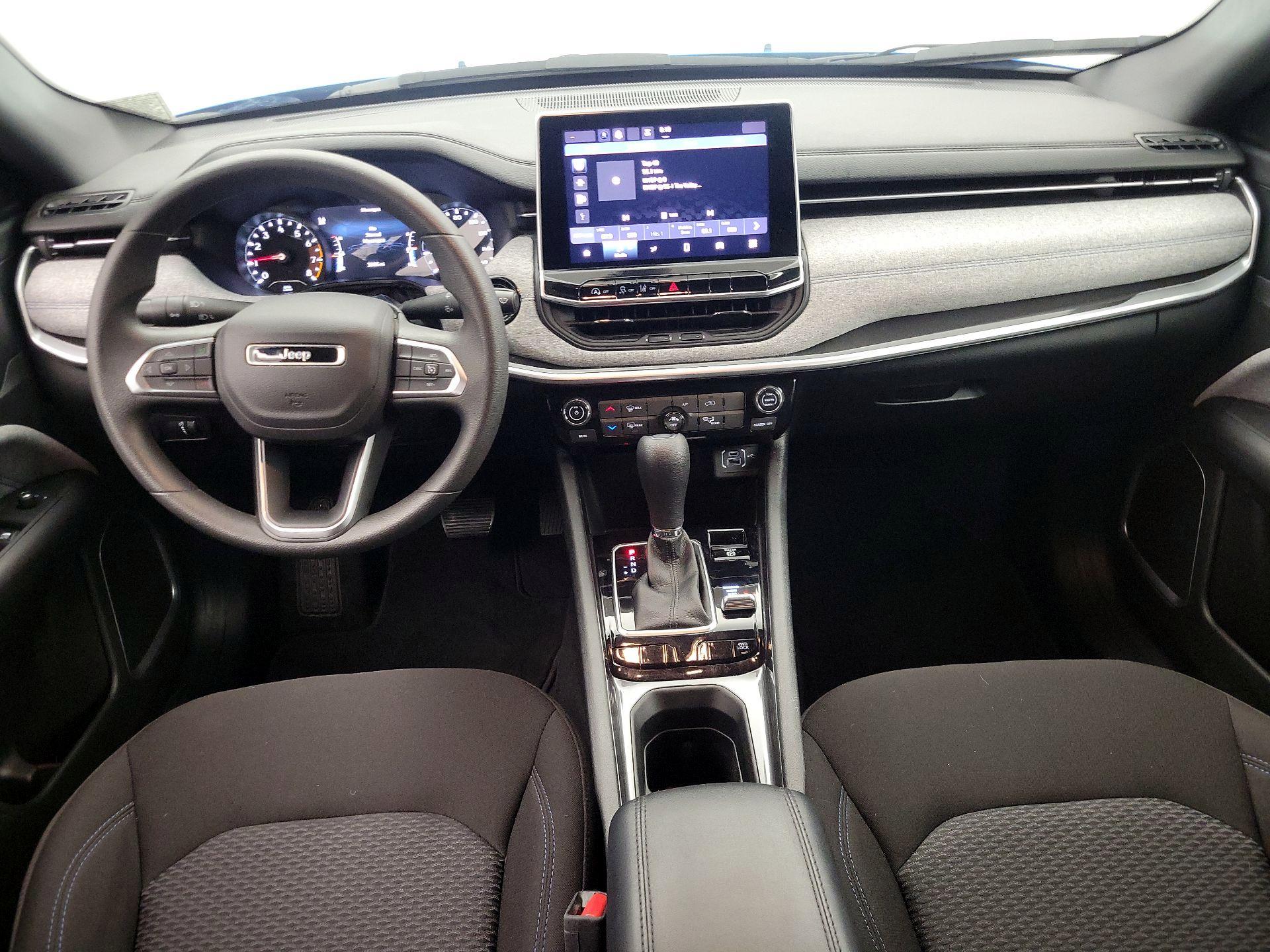 Thumbnail: 2024 Jeep Compass - 9